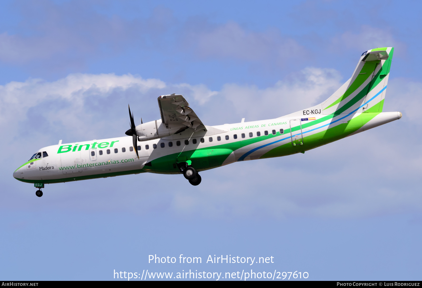 Aircraft Photo of EC-KGJ | ATR ATR-72-500 (ATR-72-212A) | Binter Canarias | AirHistory.net #297610