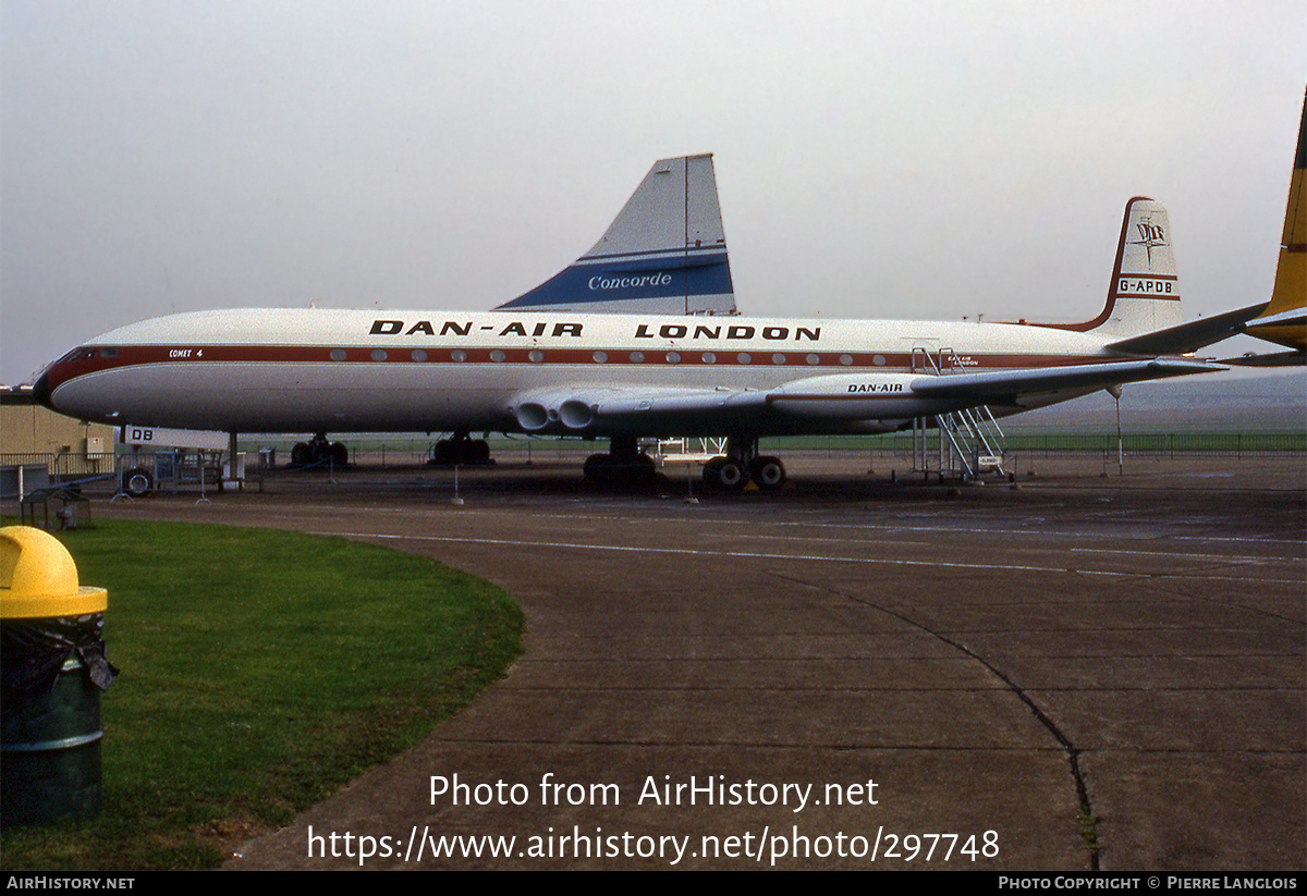 Aircraft Photo of G-APDB | De Havilland D.H. 106 Comet 4 | Dan-Air London | AirHistory.net #297748