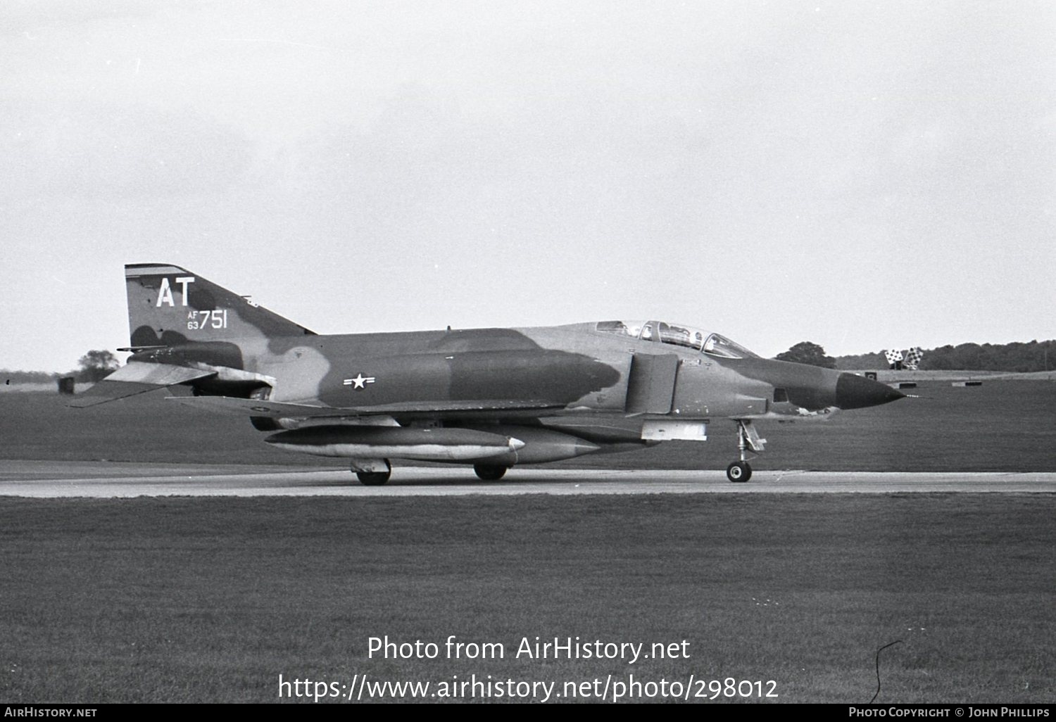 Aircraft Photo of 63-7751 / AF63-751 | McDonnell RF-4C Phantom II | USA - Air Force | AirHistory.net #298012