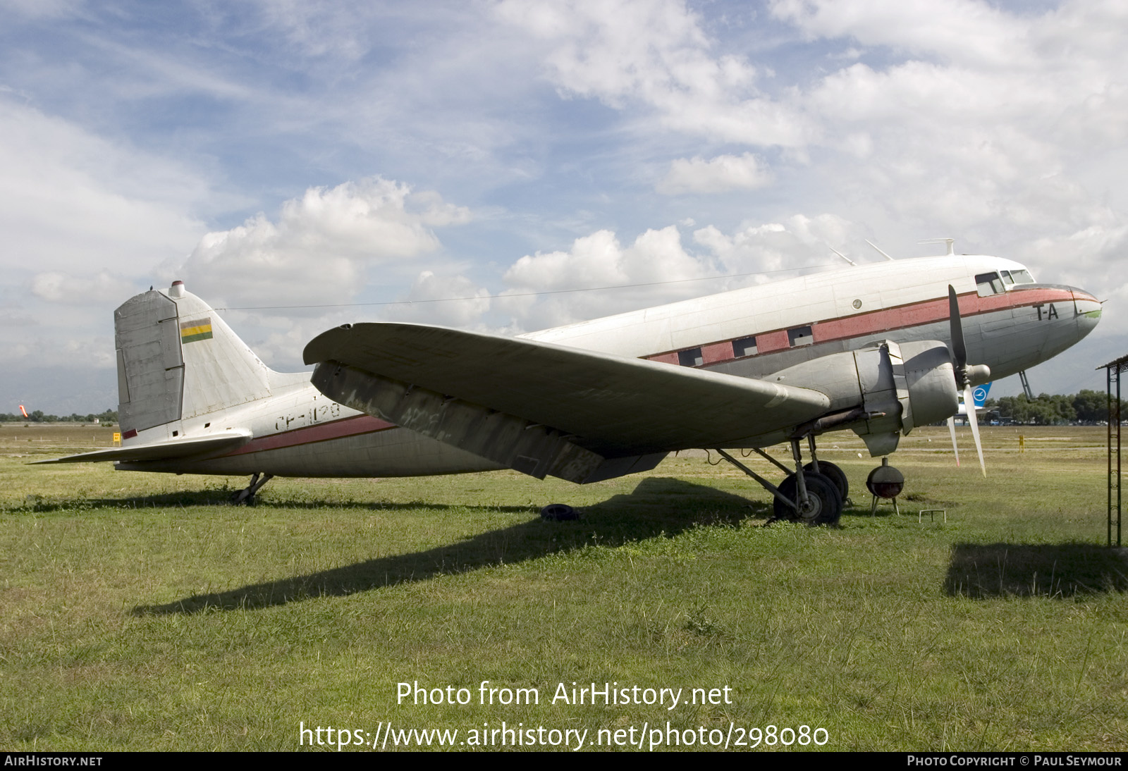 Aircraft Photo of CP-1128 | Douglas DC-3-201 | AirHistory.net #298080