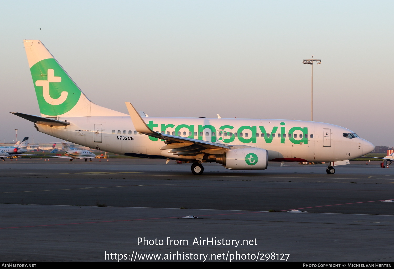 Aircraft Photo of N732CE | Boeing 737-7K2 | Transavia | AirHistory.net #298127