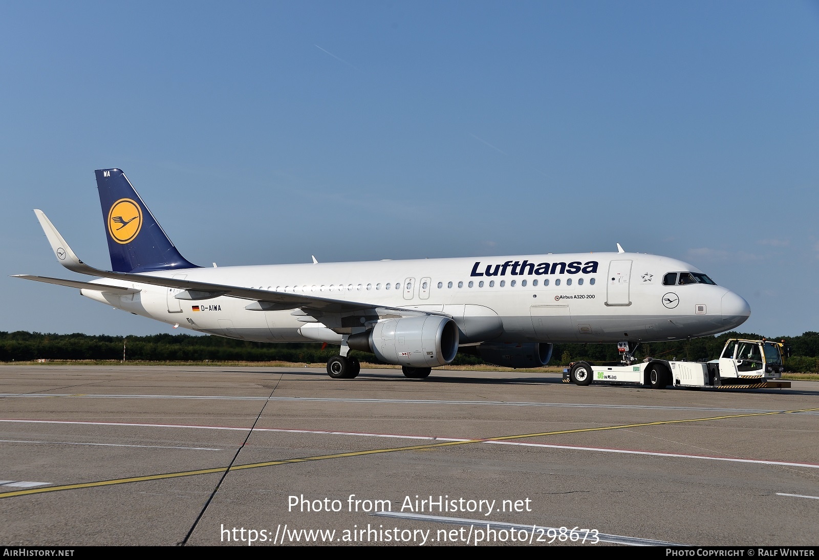 Aircraft Photo of D-AIWA | Airbus A320-214 | Lufthansa | AirHistory.net #298673