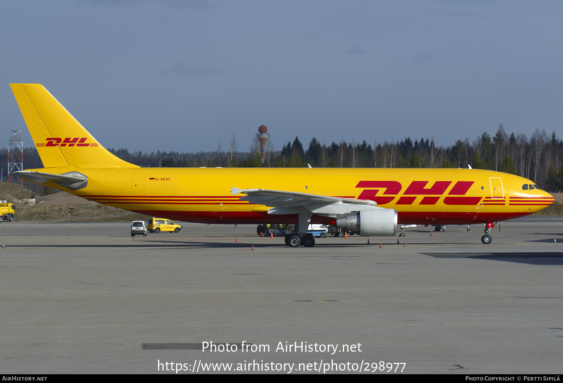 Aircraft Photo of D-AEAC | Airbus A300B4-622R(F) | DHL International | AirHistory.net #298977