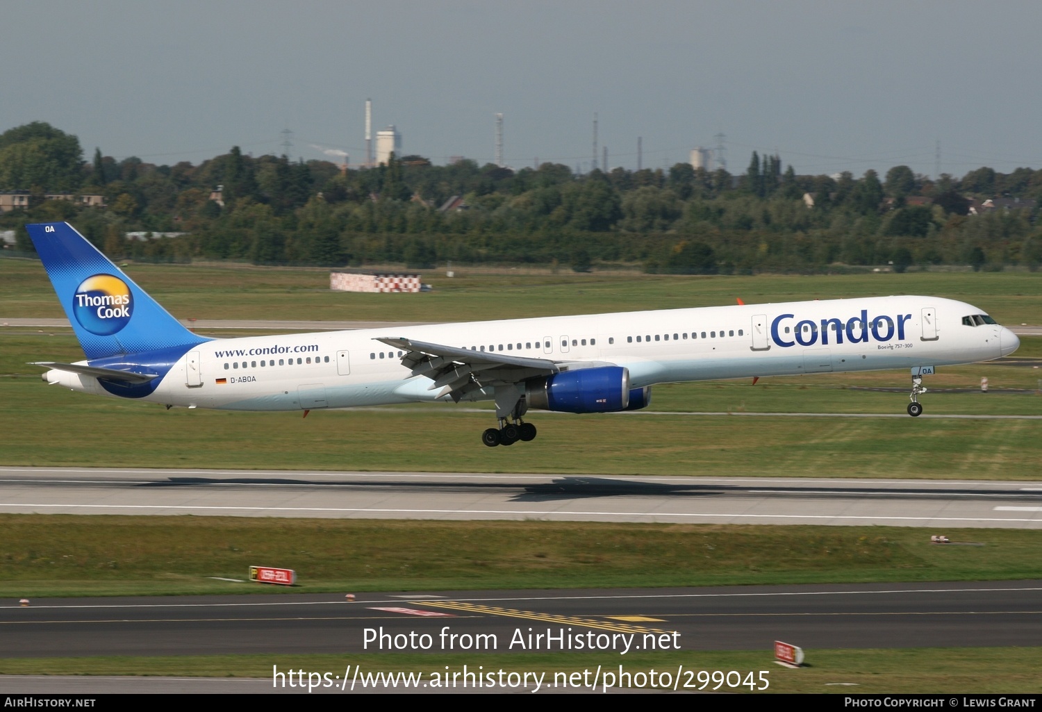 Aircraft Photo of D-ABOA | Boeing 757-330 | Condor Flugdienst | AirHistory.net #299045