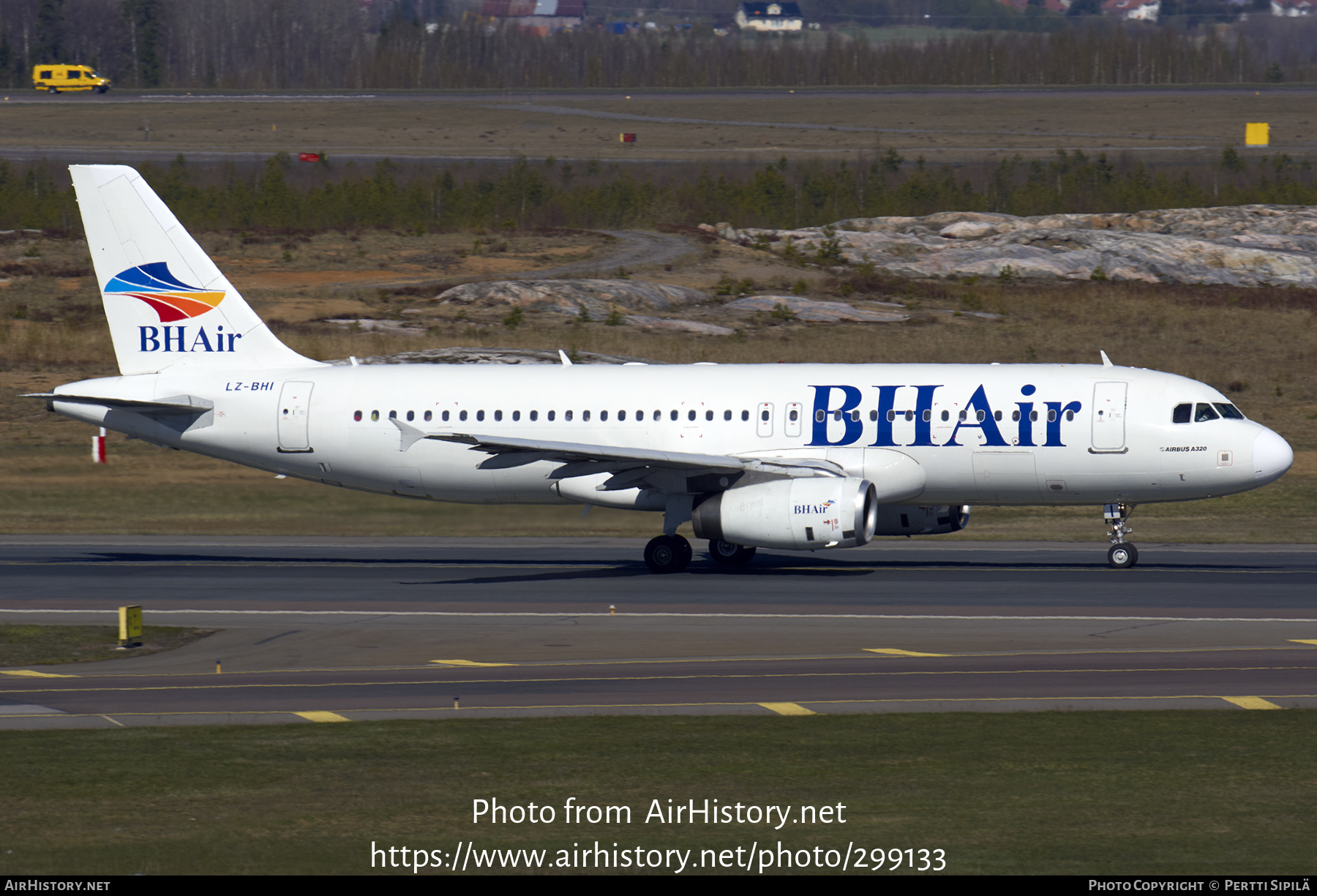 Aircraft Photo of LZ-BHI | Airbus A320-232 | Balkan Holidays Air - BH Air | AirHistory.net #299133