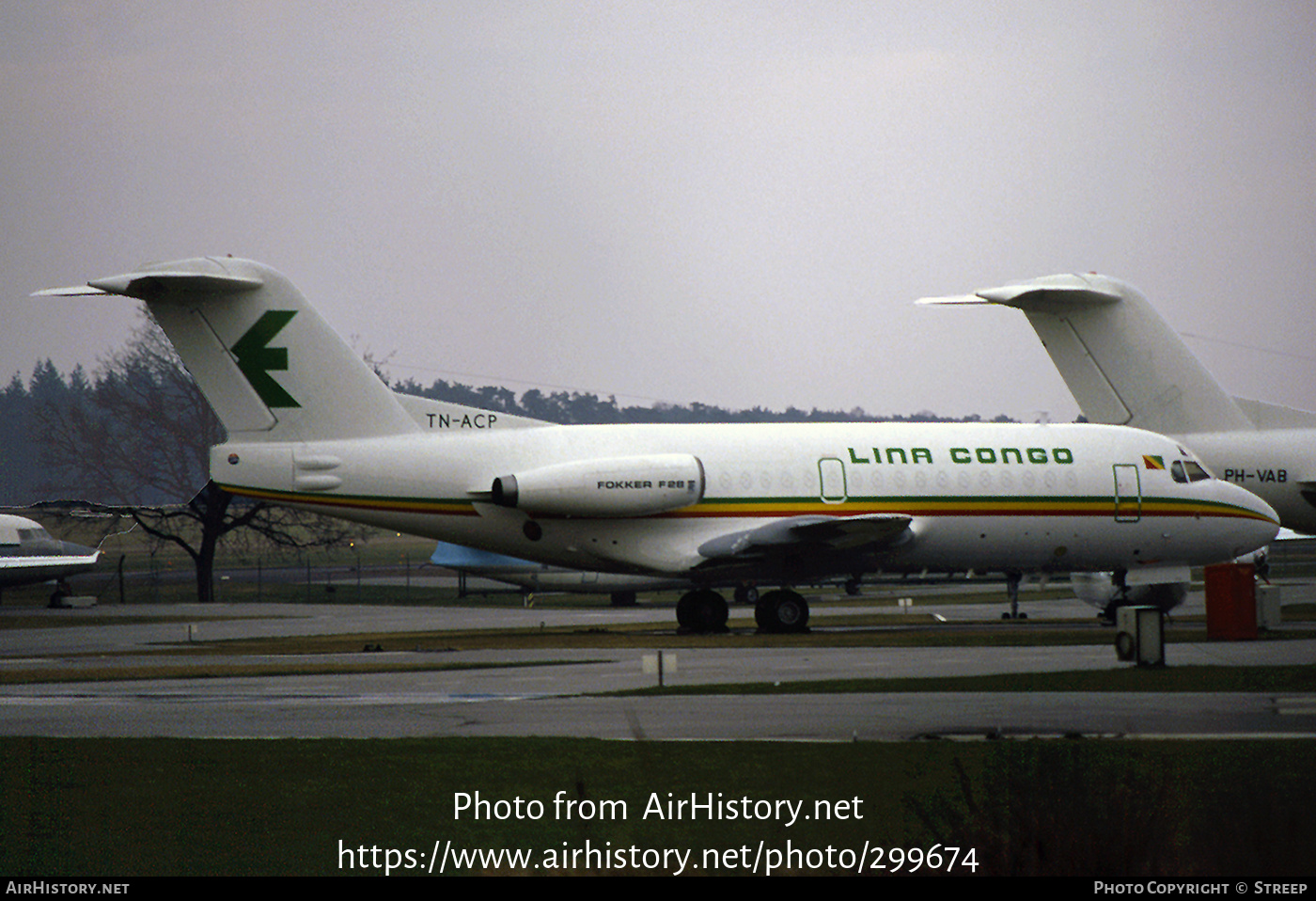 Aircraft Photo of TN-ACP | Fokker F28-1000 Fellowship | Lina Congo | AirHistory.net #299674