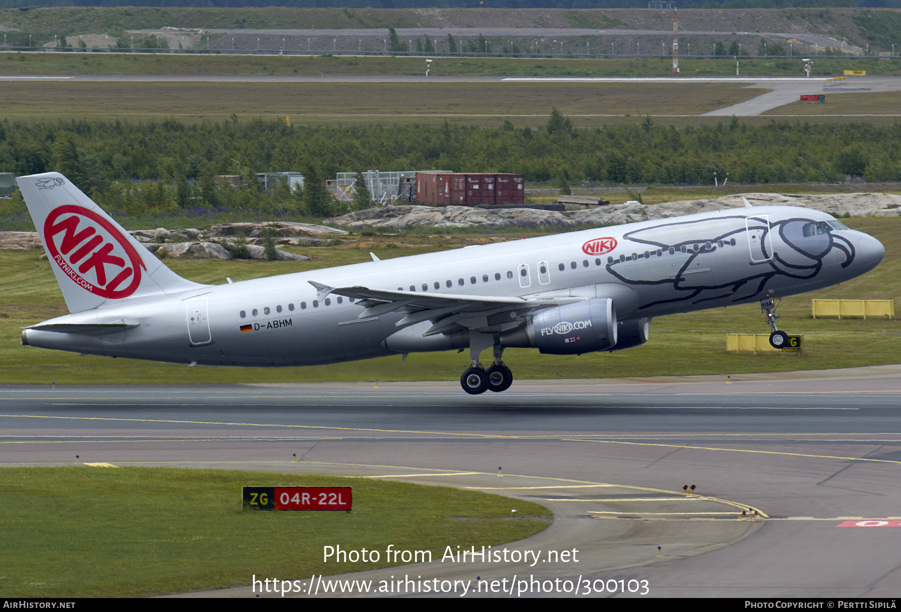 Aircraft Photo of D-ABHM | Airbus A320-214 | Niki | AirHistory.net #300103