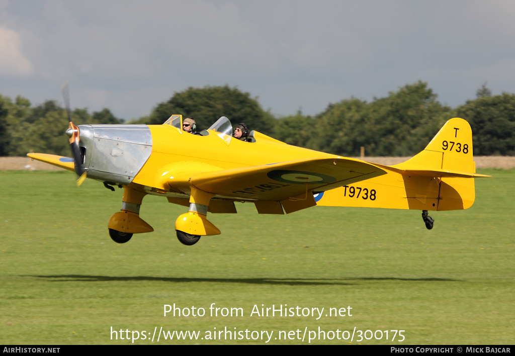 Aircraft Photo of G-AKAT / T9738 | Miles M.14A Hawk Trainer 3 | UK - Air Force | AirHistory.net #300175