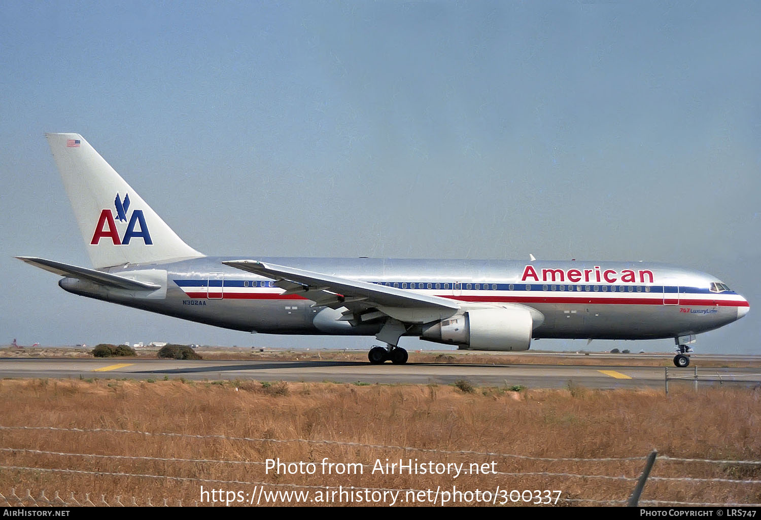 Aircraft Photo of N302AA | Boeing 767-223 | American Airlines | AirHistory.net #300337