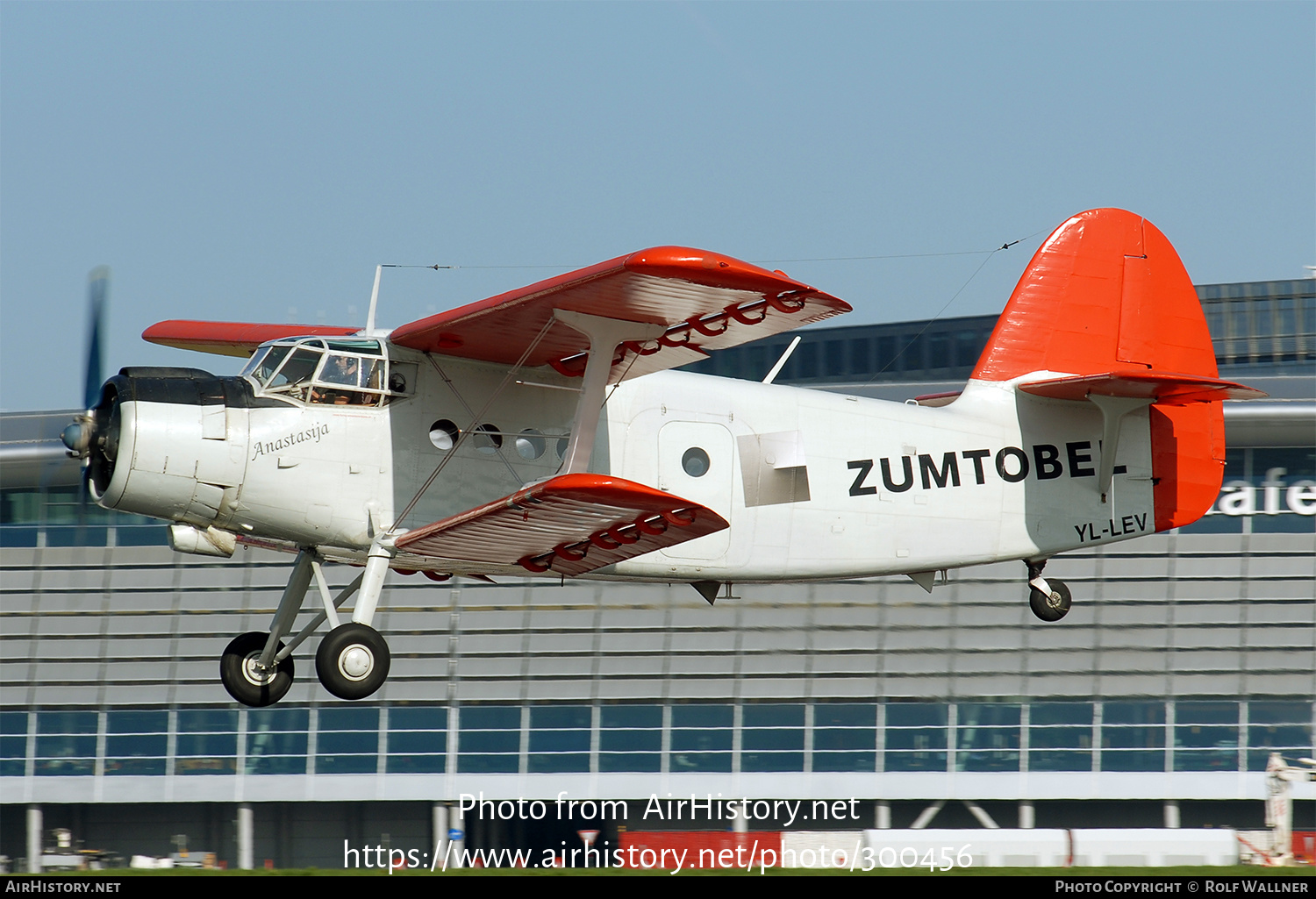 Aircraft Photo of YL-LEV | Antonov An-2P | AirHistory.net #300456