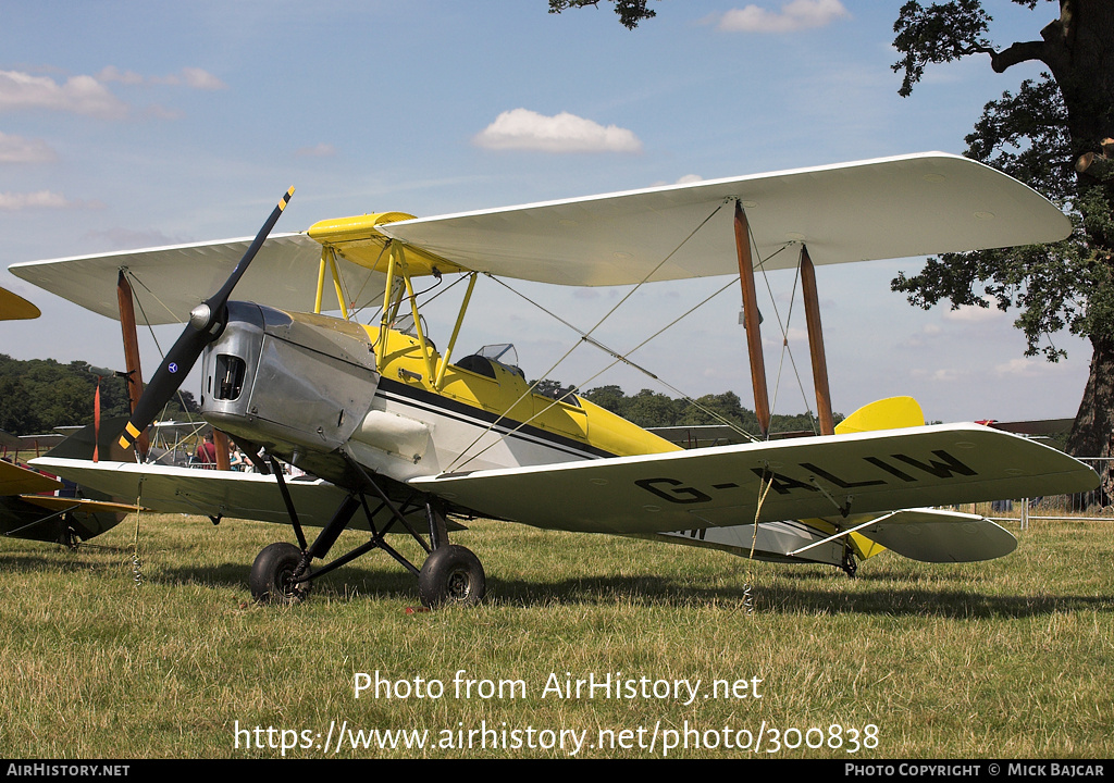 Aircraft Photo of G-ALIW | De Havilland D.H. 82A Tiger Moth II | AirHistory.net #300838