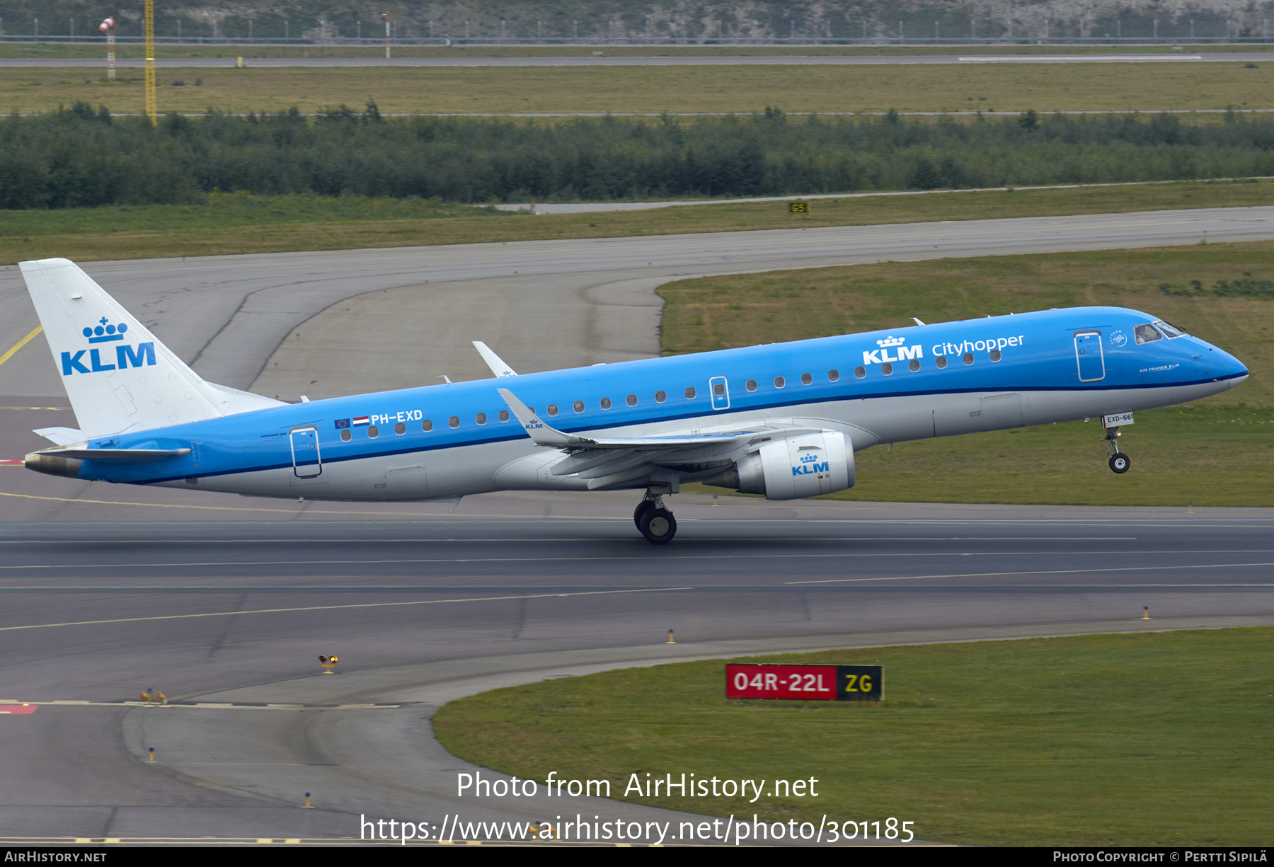 Aircraft Photo of PH-EXD | Embraer 190STD (ERJ-190-100STD) | KLM Cityhopper | AirHistory.net #301185