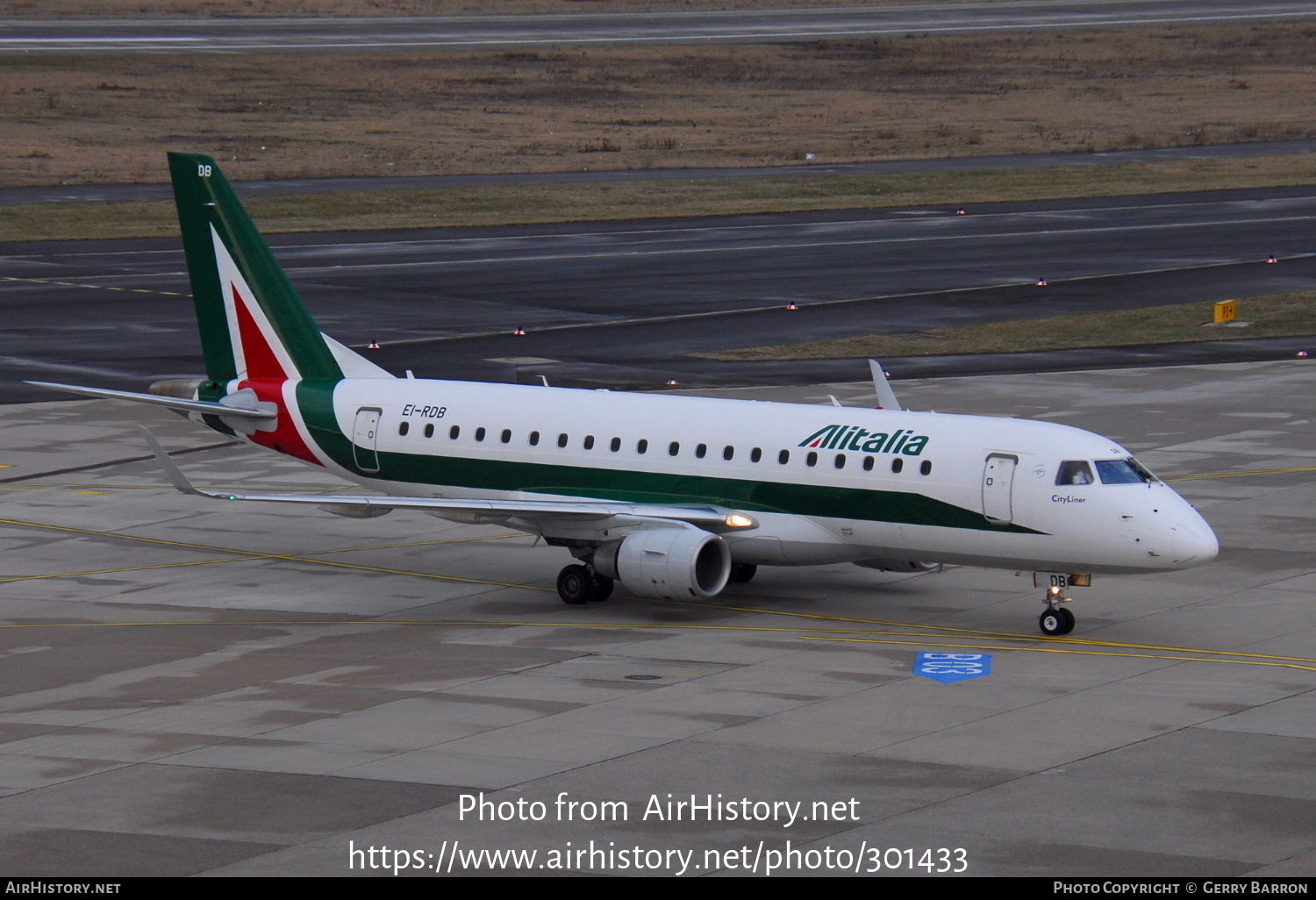 Aircraft Photo of EI-RDB | Embraer 175STD (ERJ-170-200STD) | Alitalia | AirHistory.net #301433