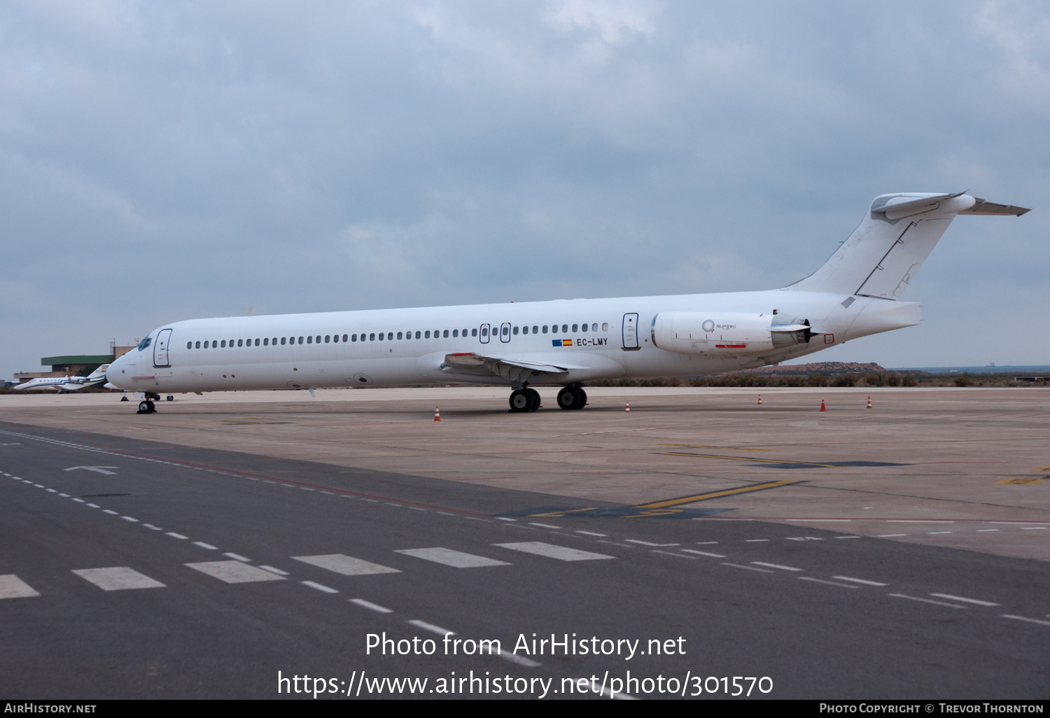 Aircraft Photo of EC-LMY | McDonnell Douglas MD-83 (DC-9-83) | AirHistory.net #301570