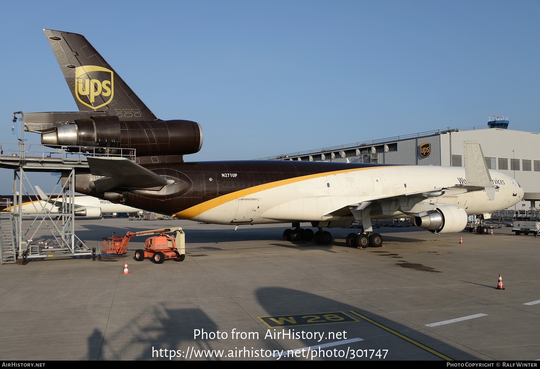 Aircraft Photo of N271UP | McDonnell Douglas MD-11F | United Parcel Service - UPS | AirHistory.net #301747