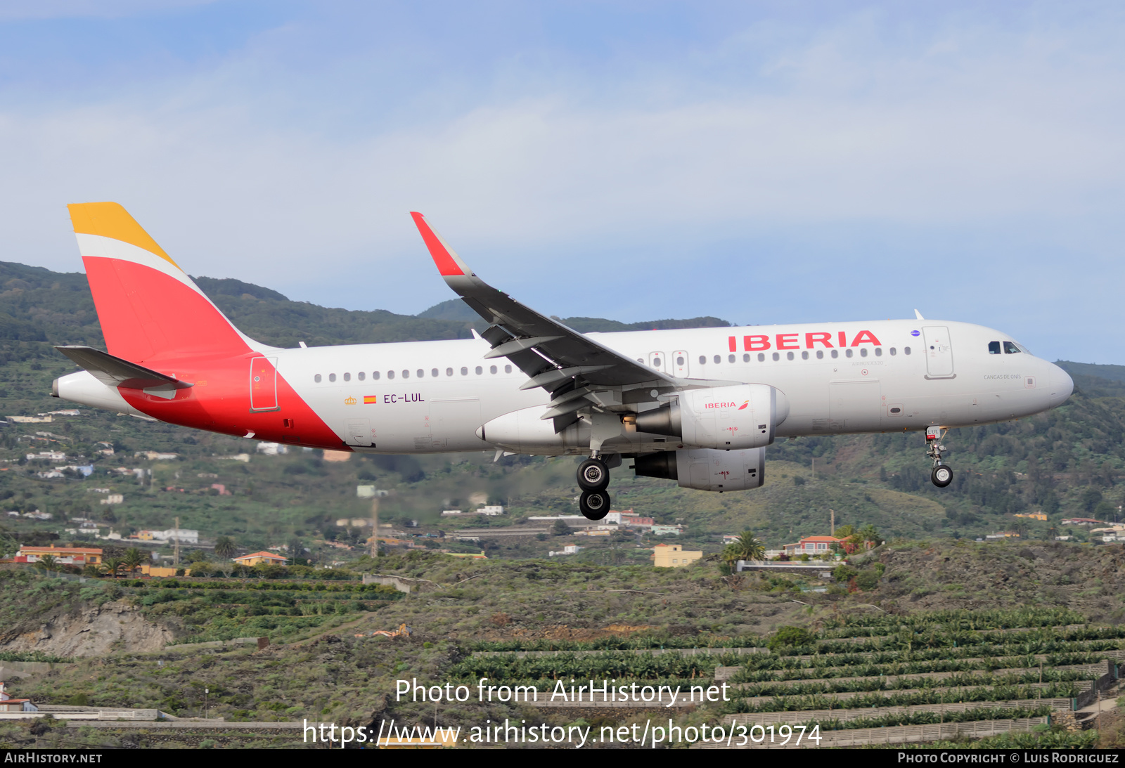 Aircraft Photo of EC-LUL | Airbus A320-216 | Iberia | AirHistory.net #301974