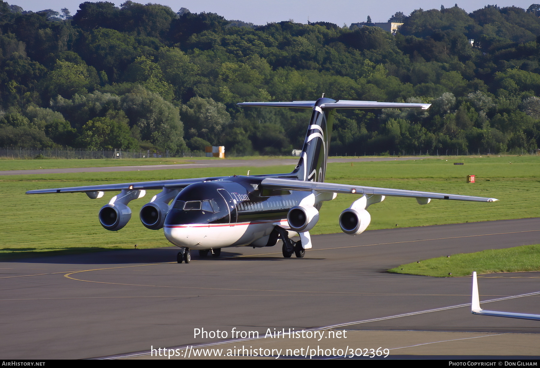 Aircraft Photo of G-ZAPN | British Aerospace BAe-146-200QC | Titan Airways | AirHistory.net #302369