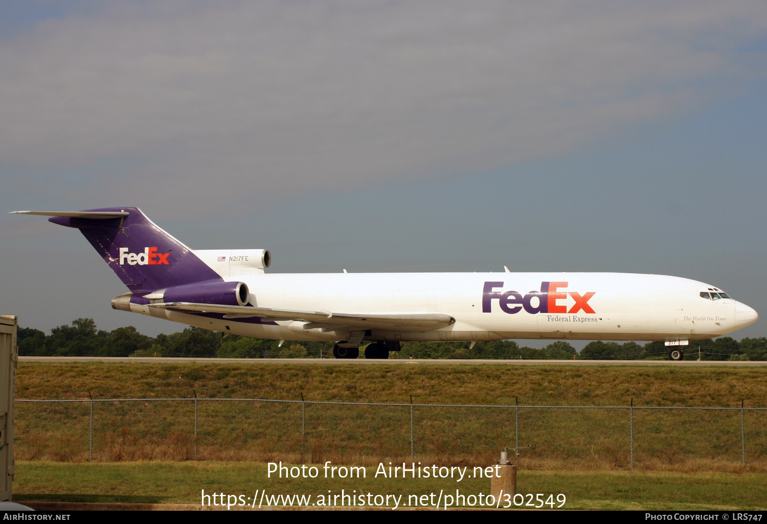 Aircraft Photo of N217FE | Boeing 727-2S2F/Adv | Fedex - Federal Express | AirHistory.net #302549