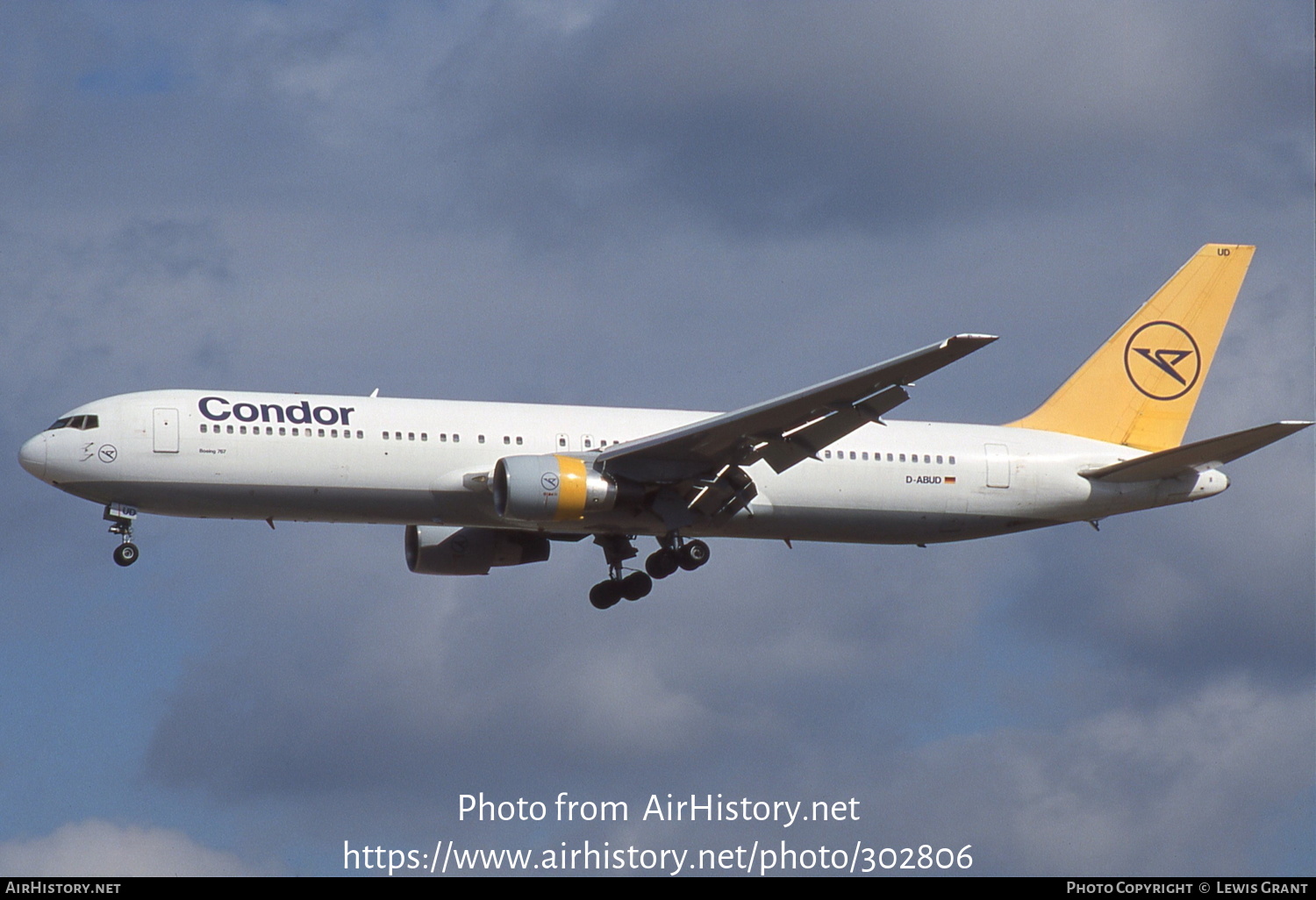 Aircraft Photo of D-ABUD | Boeing 767-330/ER | Condor Flugdienst | AirHistory.net #302806