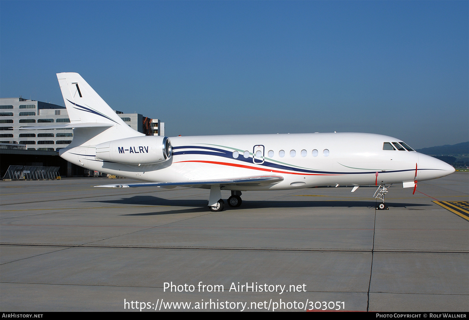 Aircraft Photo of M-ALRV | Dassault Falcon 2000EX | AirHistory.net #303051