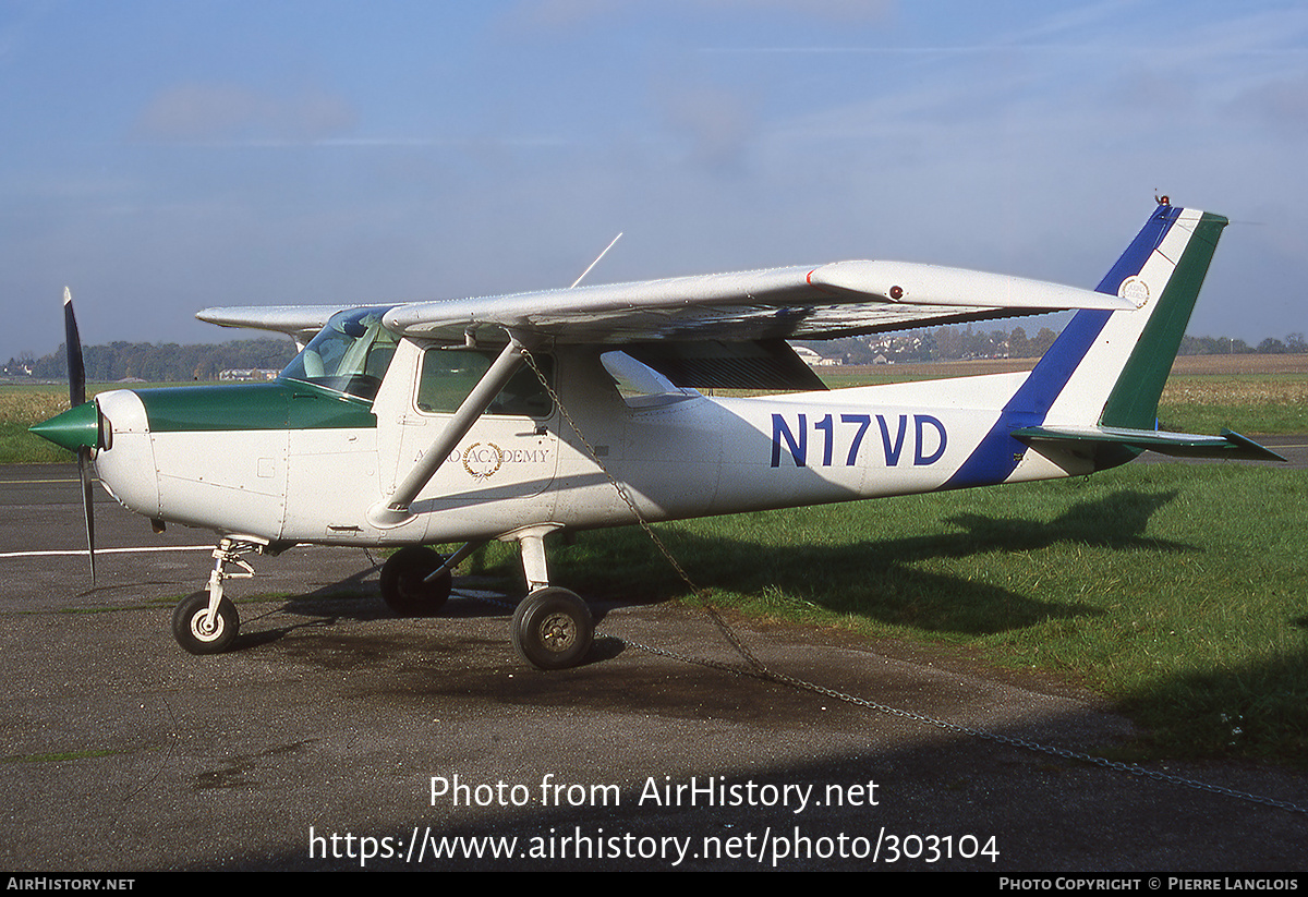 Aircraft Photo of N17VD | Cessna 152 | Aero Academy | AirHistory.net #303104