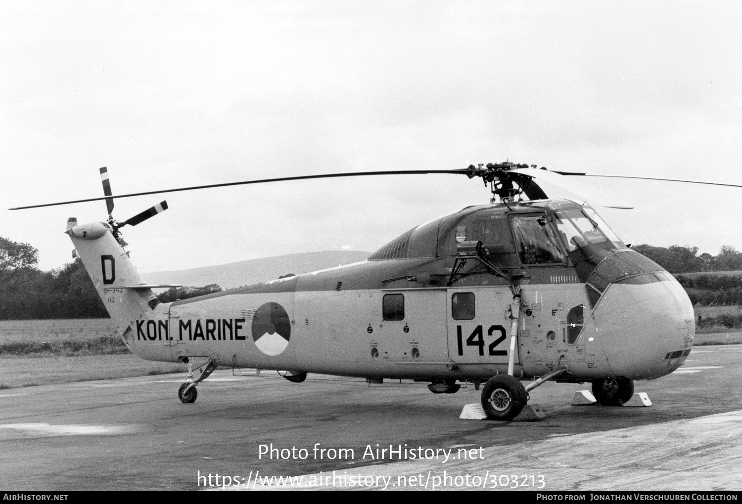 Aircraft Photo of 142 | Sikorsky HSS-1N Seabat | Netherlands - Navy ...