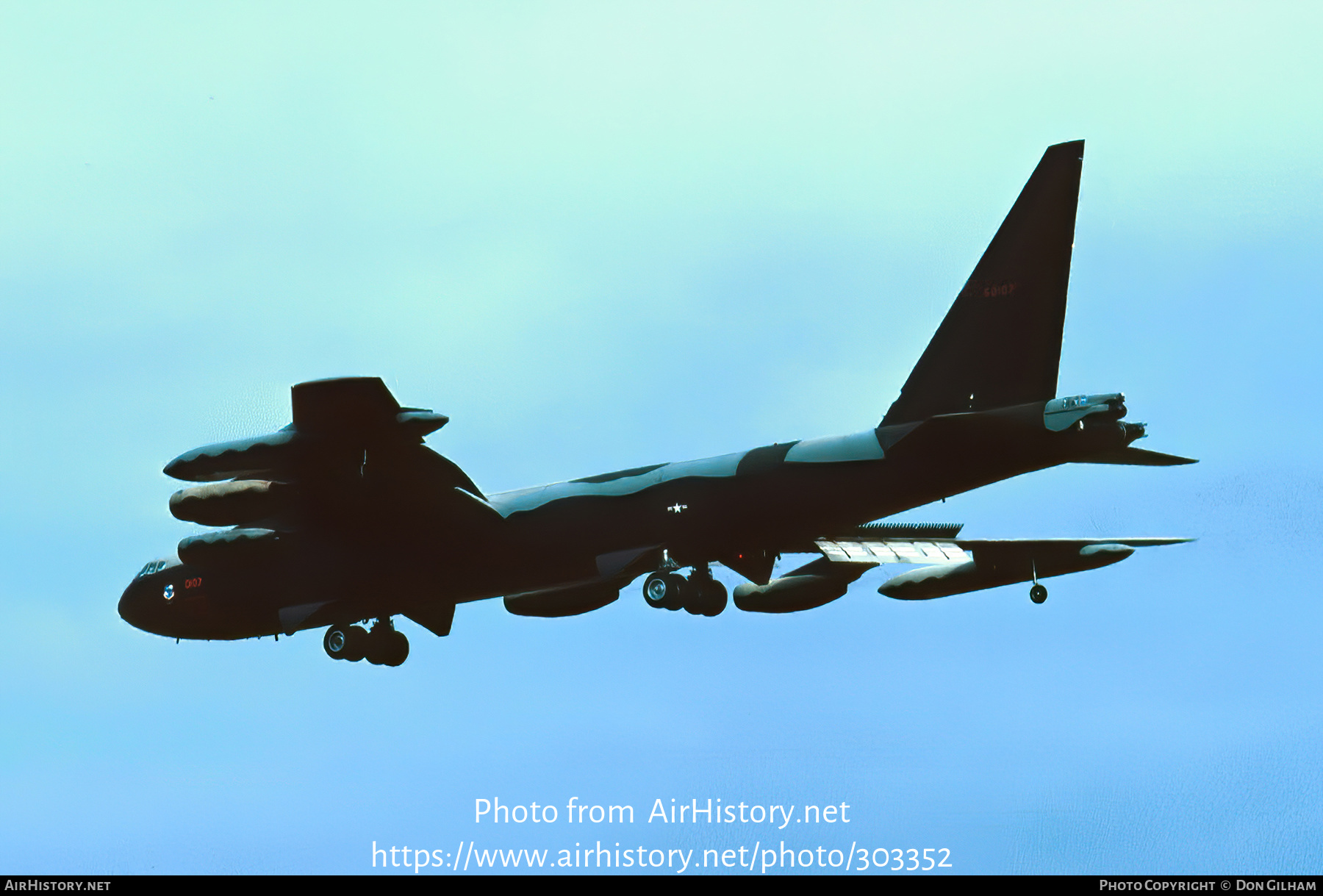 Aircraft Photo of 55-107 | Boeing B-52D Stratofortress | USA - Air Force | AirHistory.net #303352