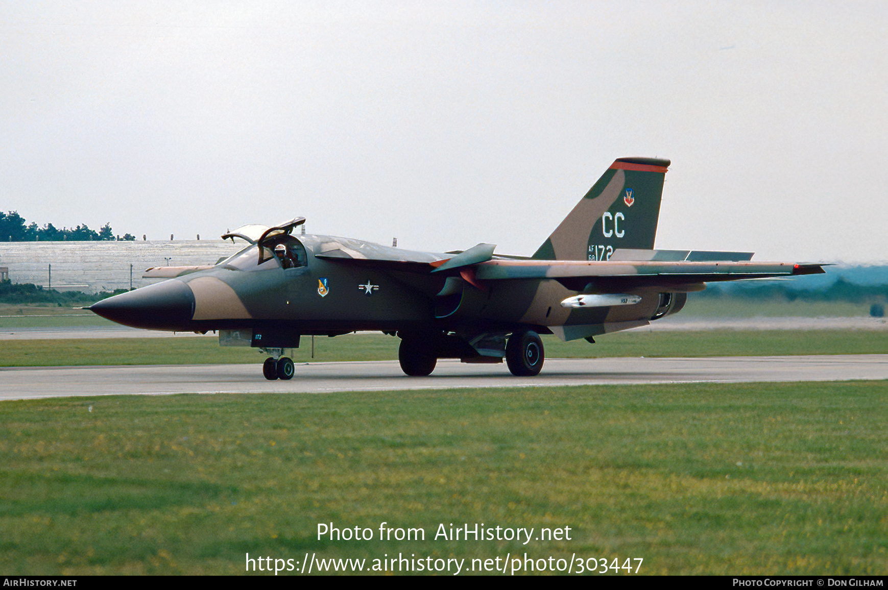 Aircraft Photo of 68-0172 / AF68-172 | General Dynamics F-111D Aardvark | USA - Air Force | AirHistory.net #303447