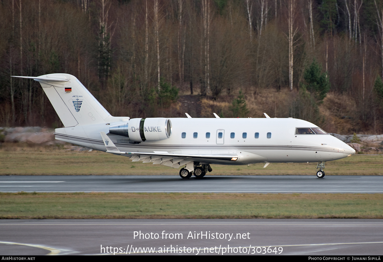 Aircraft Photo of D-AUKE | Bombardier Challenger 604 (CL-600-2B16) | Jetcall | AirHistory.net #303649