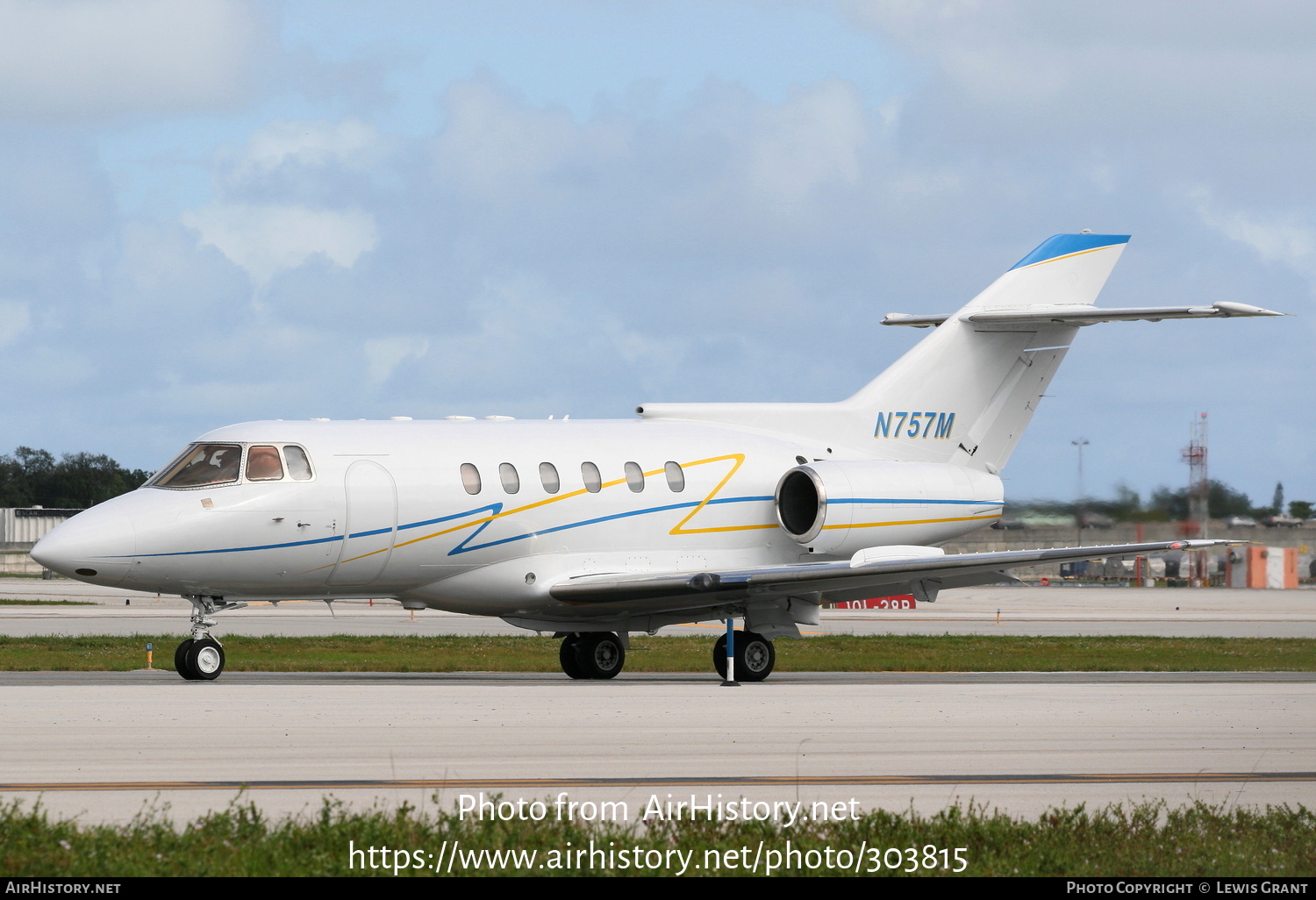 Aircraft Photo of N757M | British Aerospace BAe-125-800A | AirHistory.net #303815