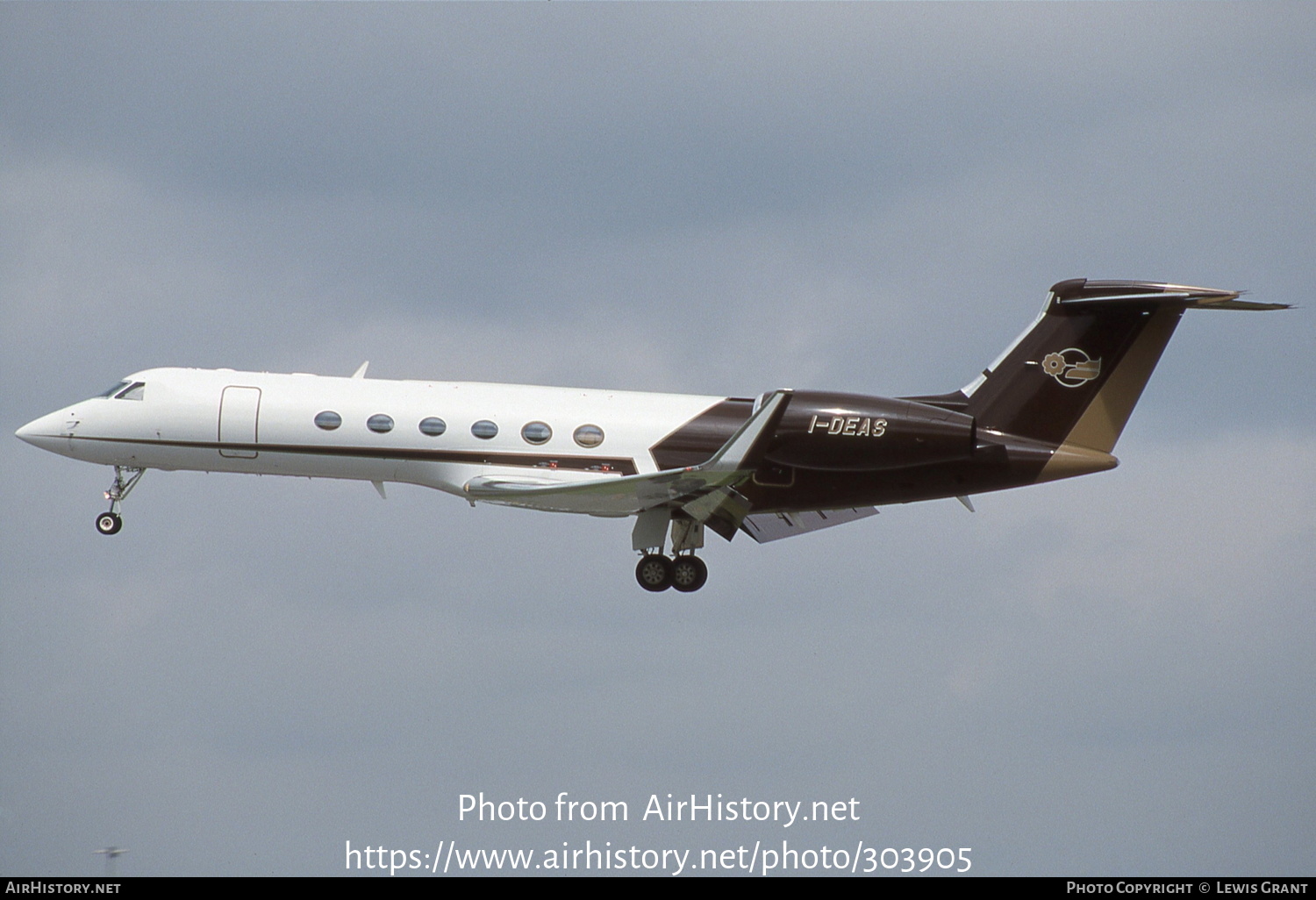 Aircraft Photo of I-DEAS | Gulfstream Aerospace G-V Gulfstream V | AirHistory.net #303905