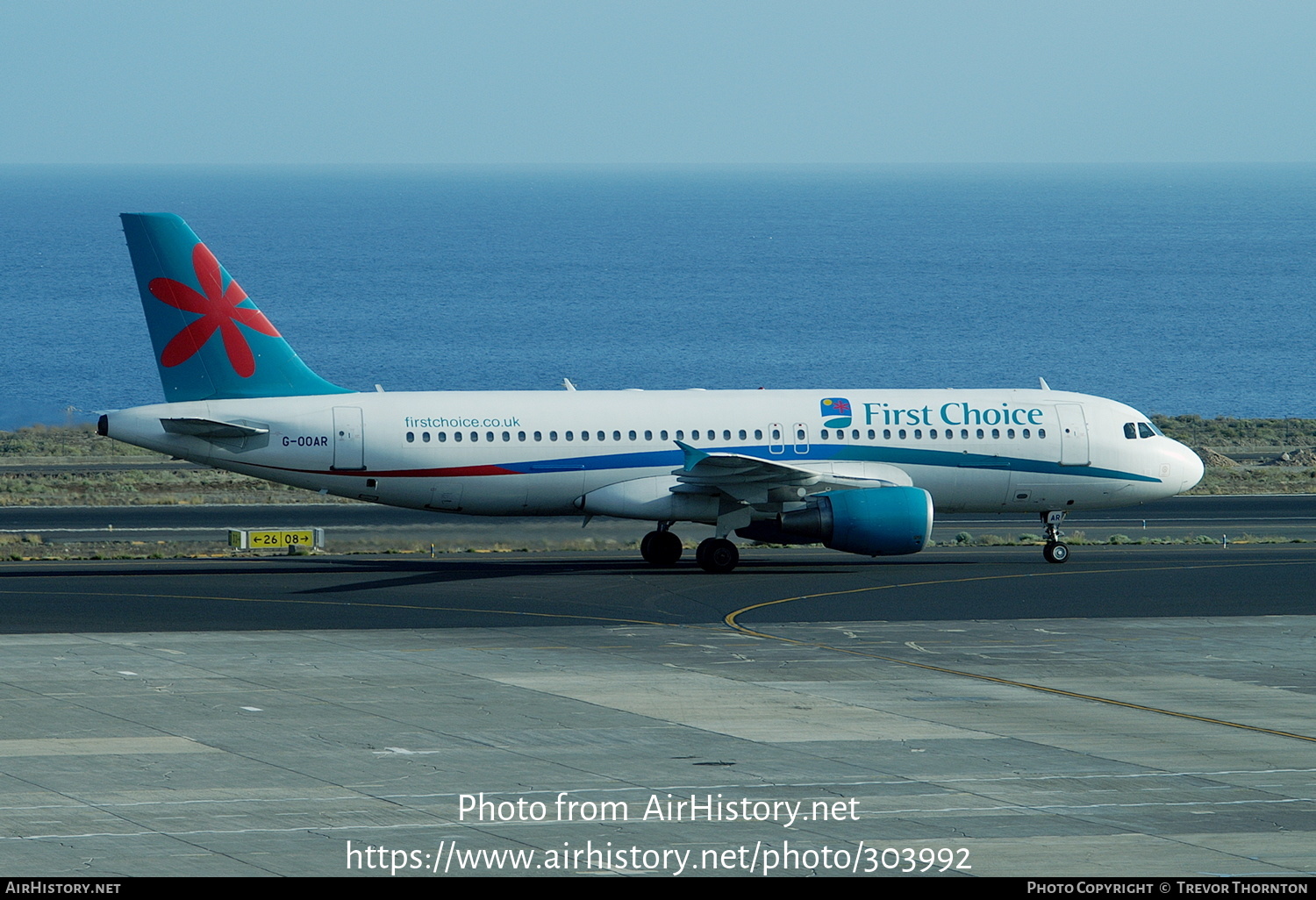 Aircraft Photo of G-OOAR | Airbus A320-214 | First Choice Airways | AirHistory.net #303992