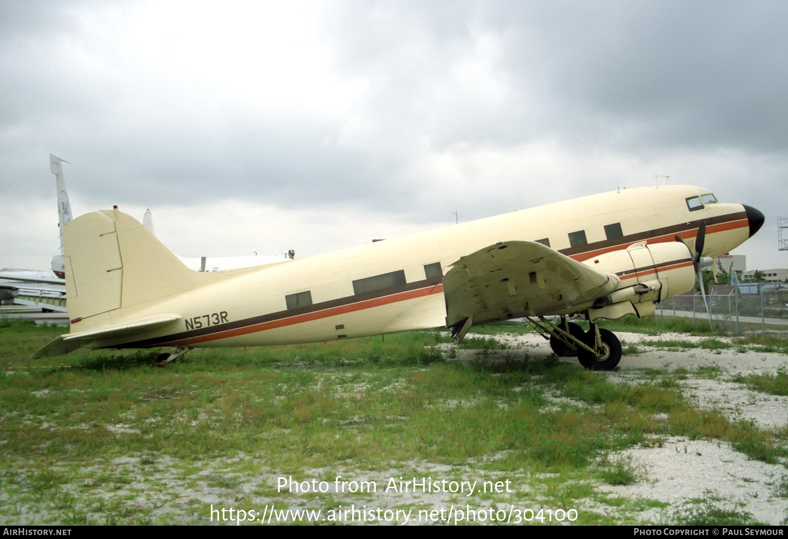 Aircraft Photo of N573R | Douglas DC-3-277B | AirHistory.net #304100