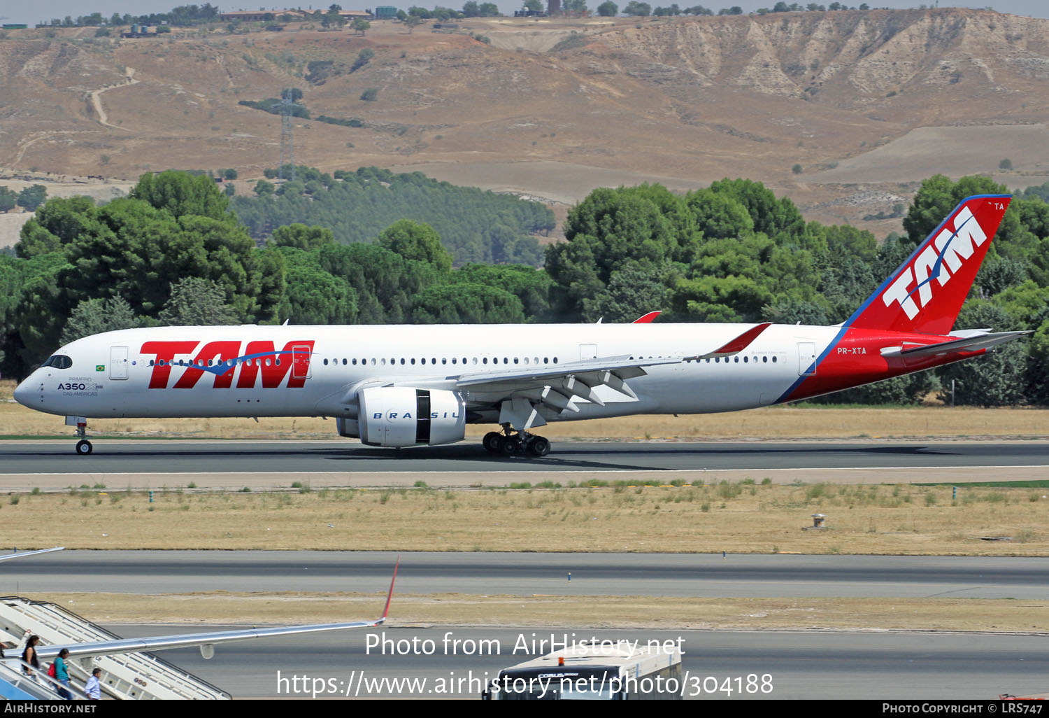 Aircraft Photo of PR-XTA | Airbus A350-941 | TAM Linhas Aéreas | AirHistory.net #304188