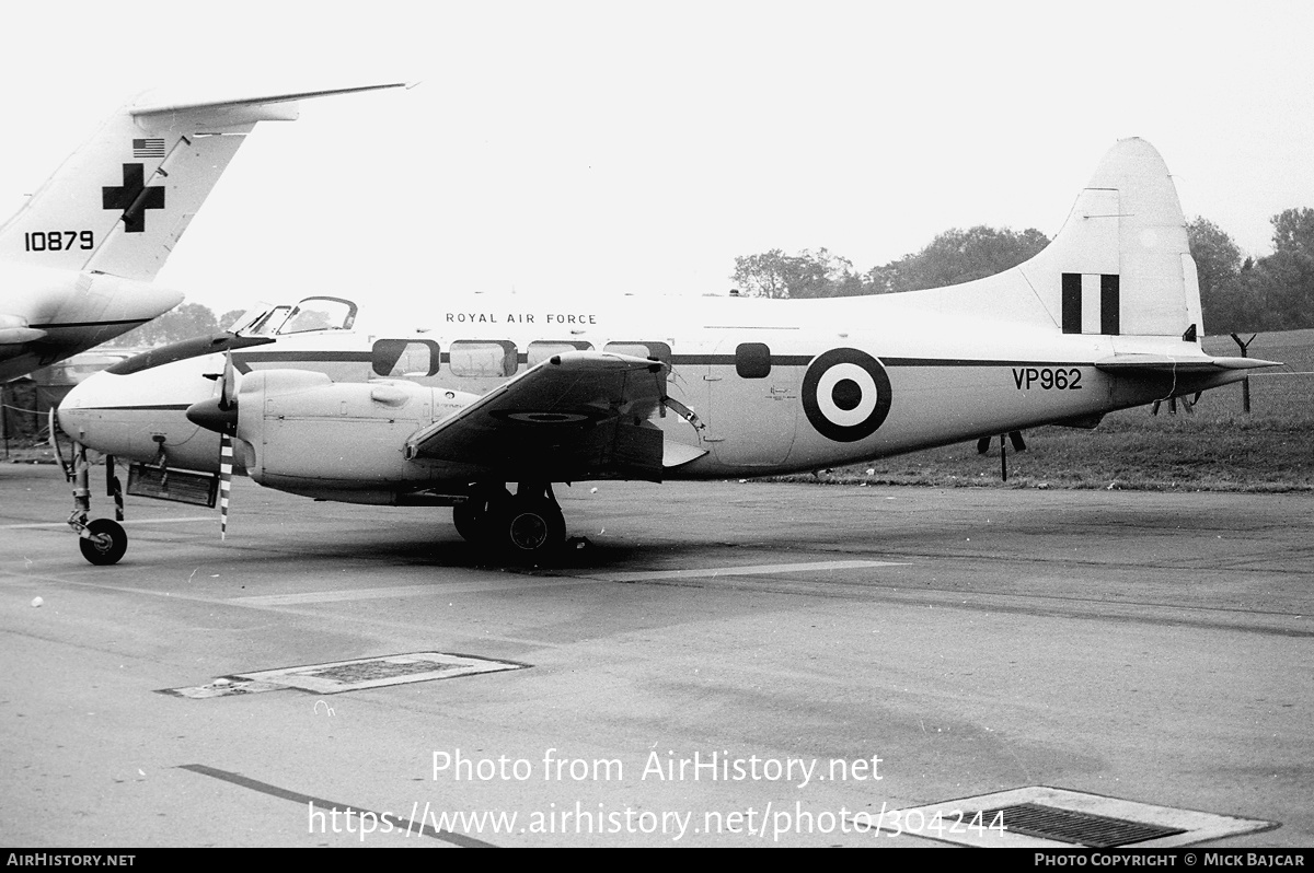 Aircraft Photo of G-BLRB / VP962 | De Havilland D.H. 104 Devon C2 | UK - Air Force | AirHistory.net #304244