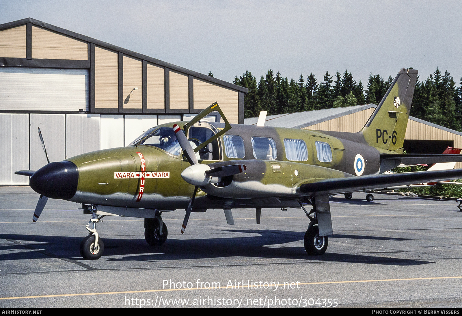 Aircraft Photo of PC-6 | Piper PA-31-350 Chieftain | Finland - Air Force | AirHistory.net #304355