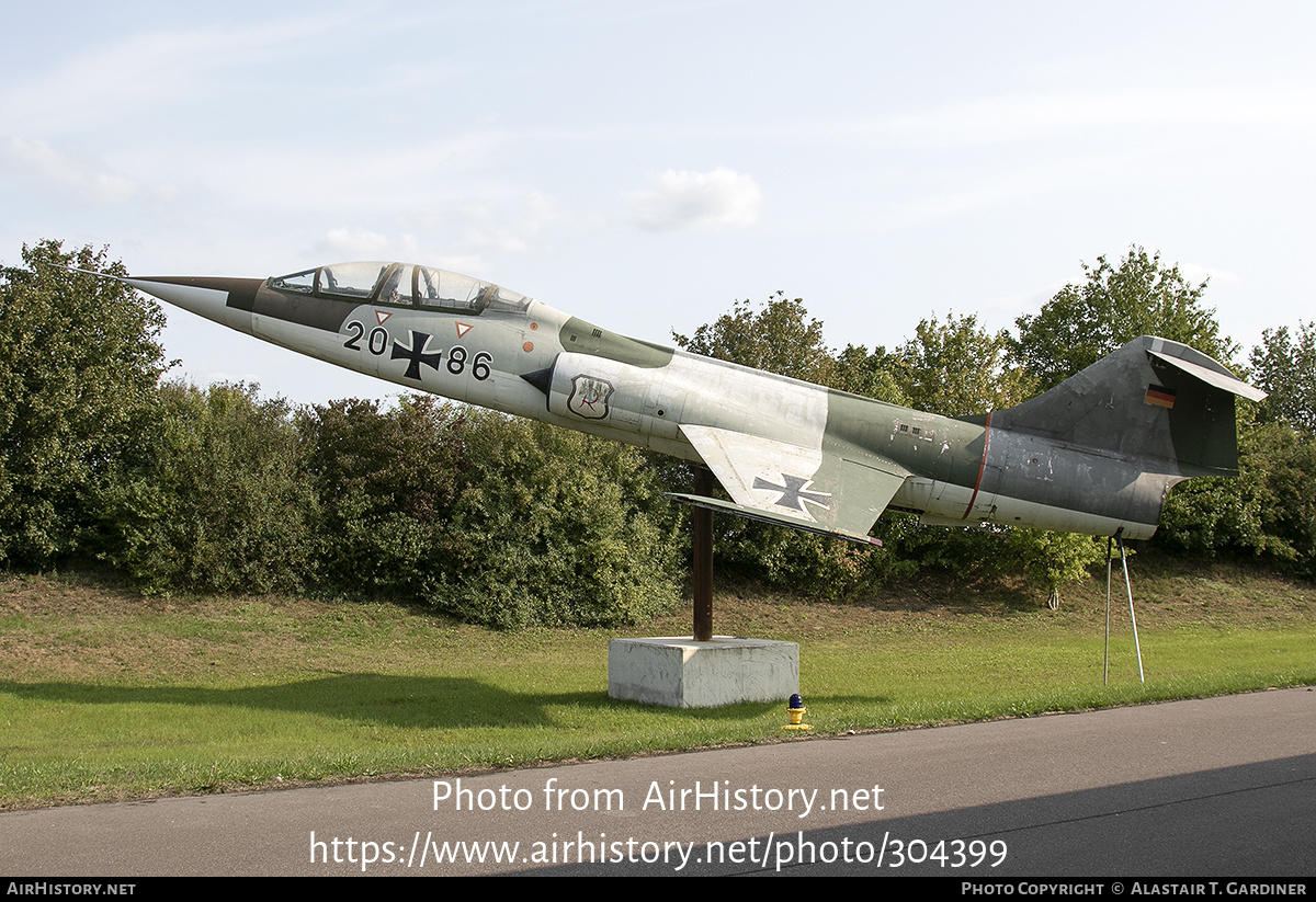 Aircraft Photo of 2086 | Lockheed F-104F Starfighter | Germany - Air Force | AirHistory.net #304399