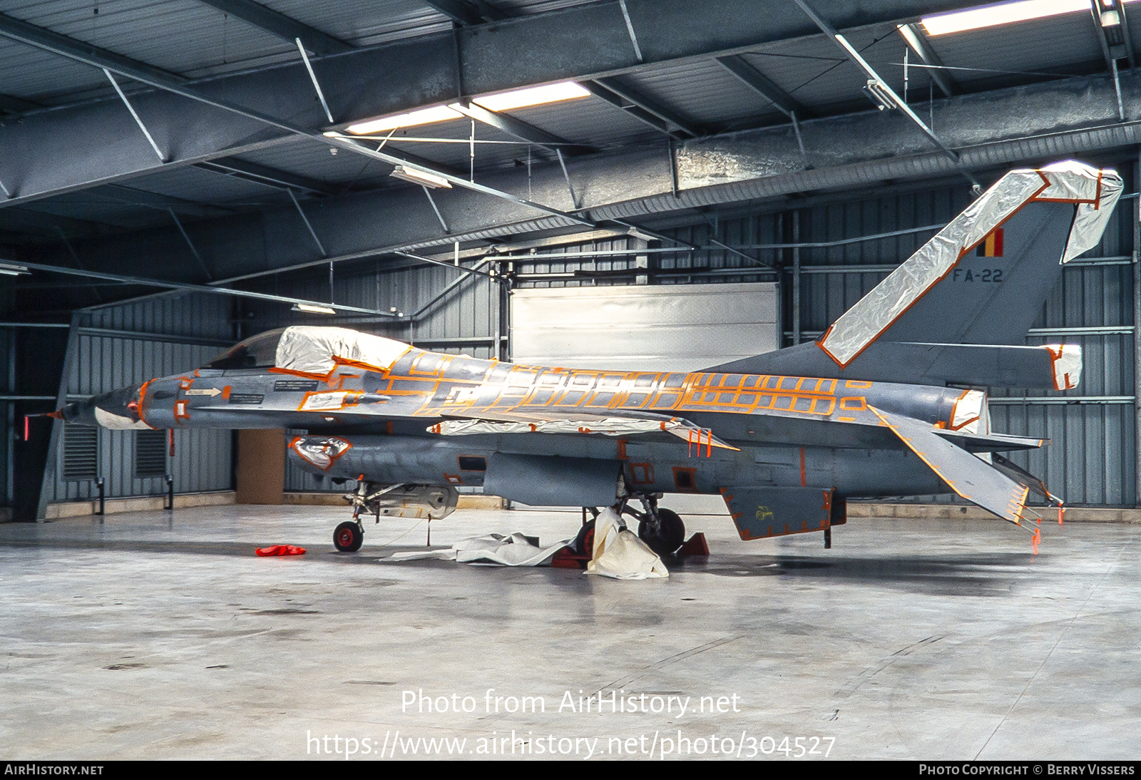 Aircraft Photo of FA-22 | General Dynamics F-16A Fighting Falcon | Belgium - Air Force | AirHistory.net #304527