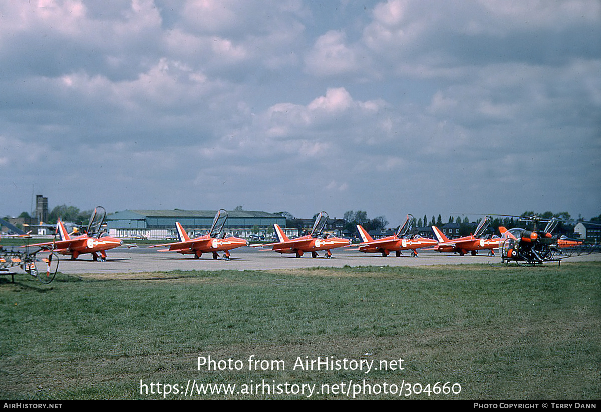 Airport photo of Biggin Hill (EGKB / BQH) in England, United Kingdom | AirHistory.net #304660