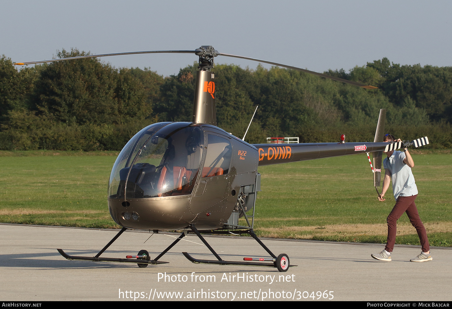 Aircraft Photo of G-OVNR | Robinson R-22 Beta | HQ Helicopters | AirHistory.net #304965