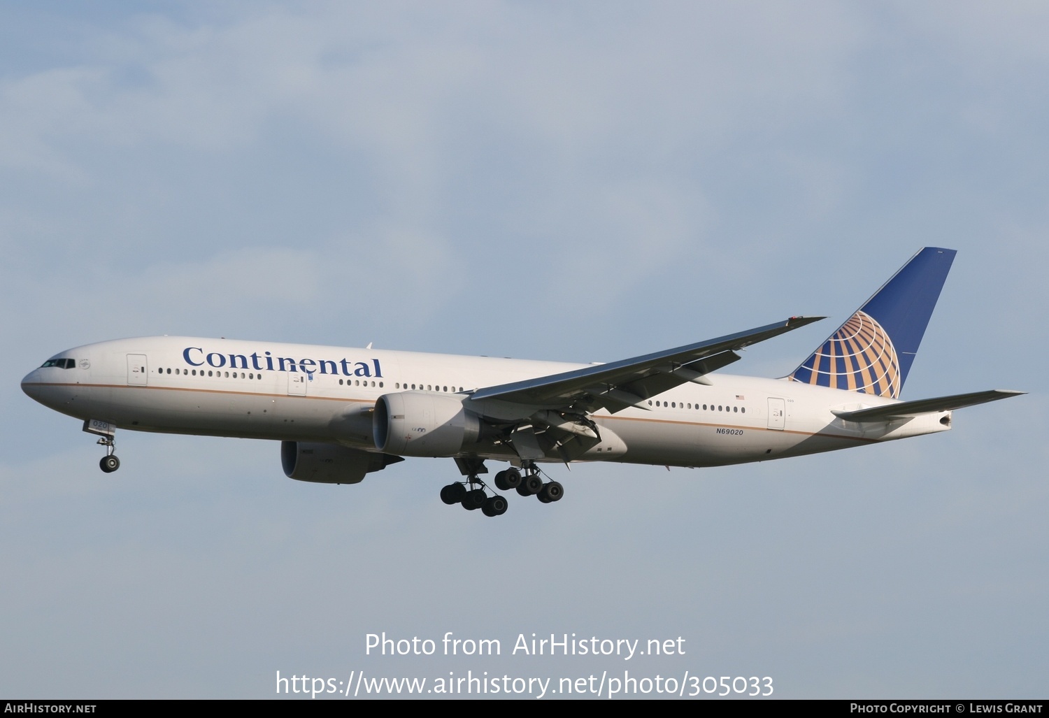 Aircraft Photo of N69020 | Boeing 777-224/ER | Continental Airlines | AirHistory.net #305033