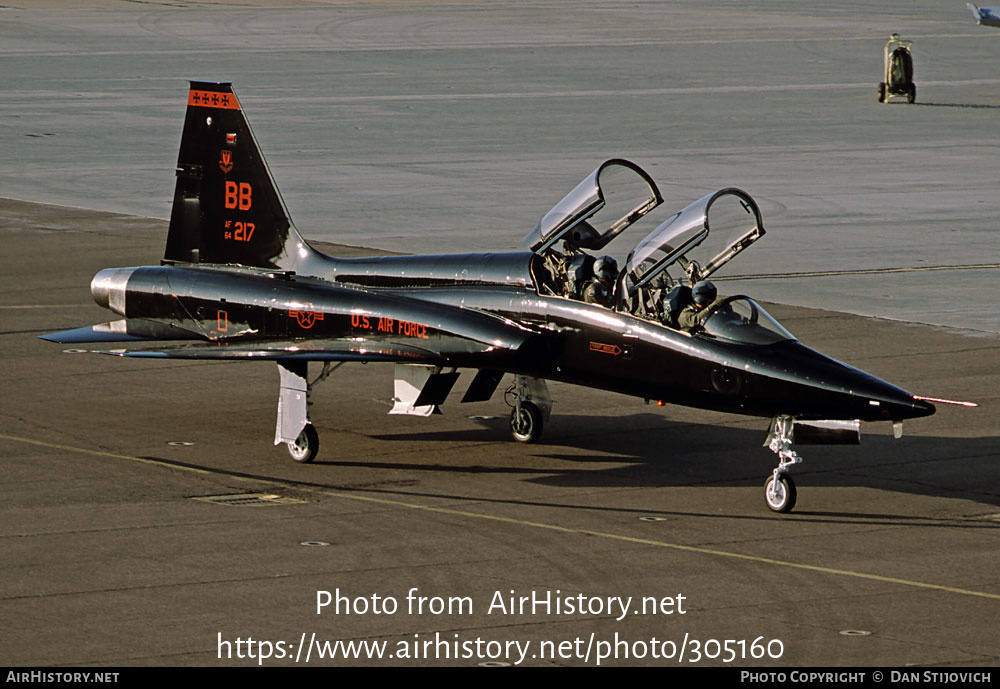 Aircraft Photo of 64-13217 / AF64-217 | Northrop T-38A Talon | USA - Air Force | AirHistory.net #305160