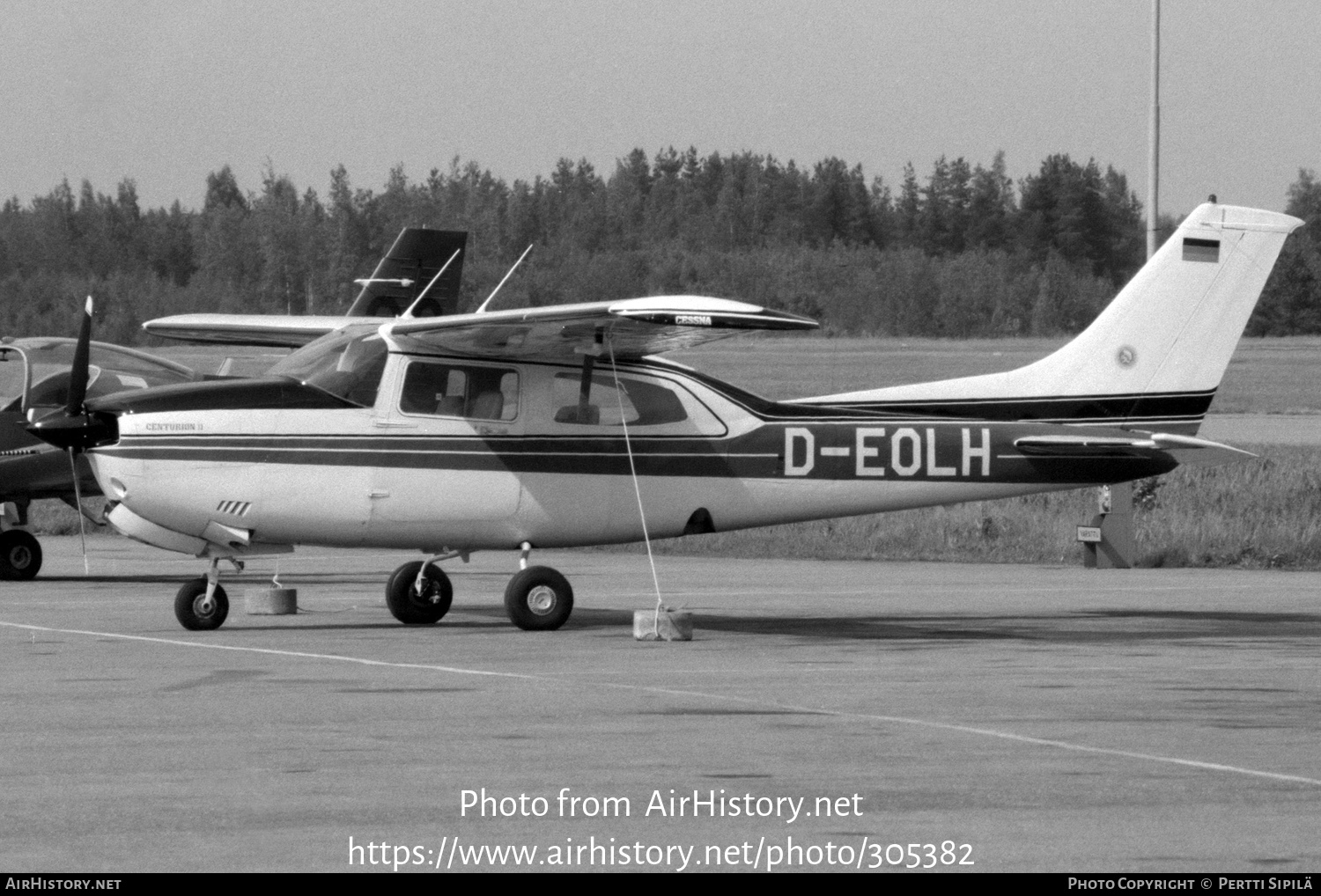 Aircraft Photo of D-EOLH | Cessna T210N Turbo Centurion II | AirHistory.net #305382