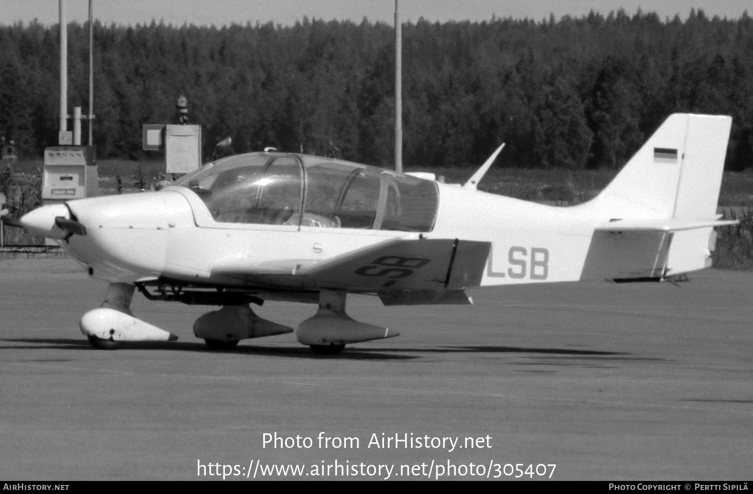 Aircraft Photo of D-ELSB | Robin DR-400-180R Remorqueur | AirHistory.net #305407