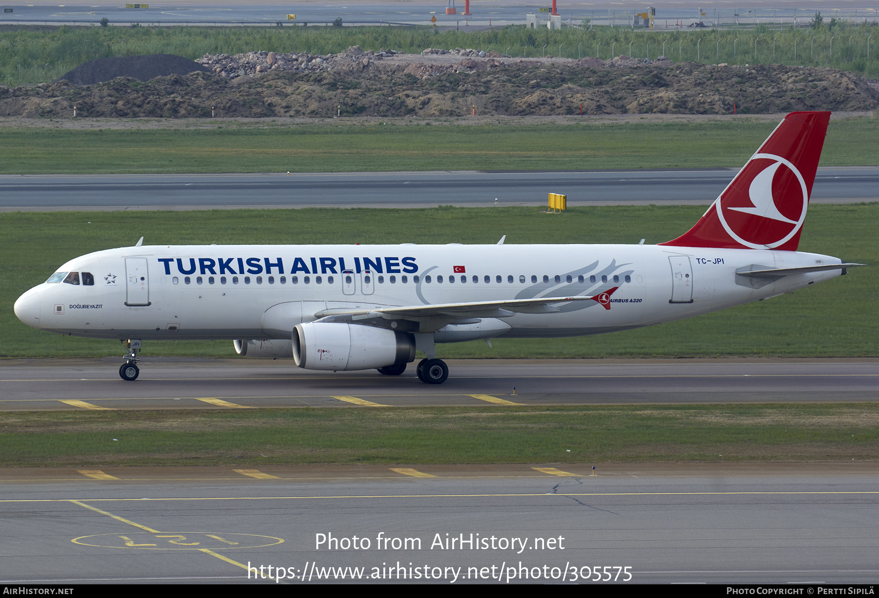 Aircraft Photo of TC-JPI | Airbus A320-232 | Turkish Airlines | AirHistory.net #305575