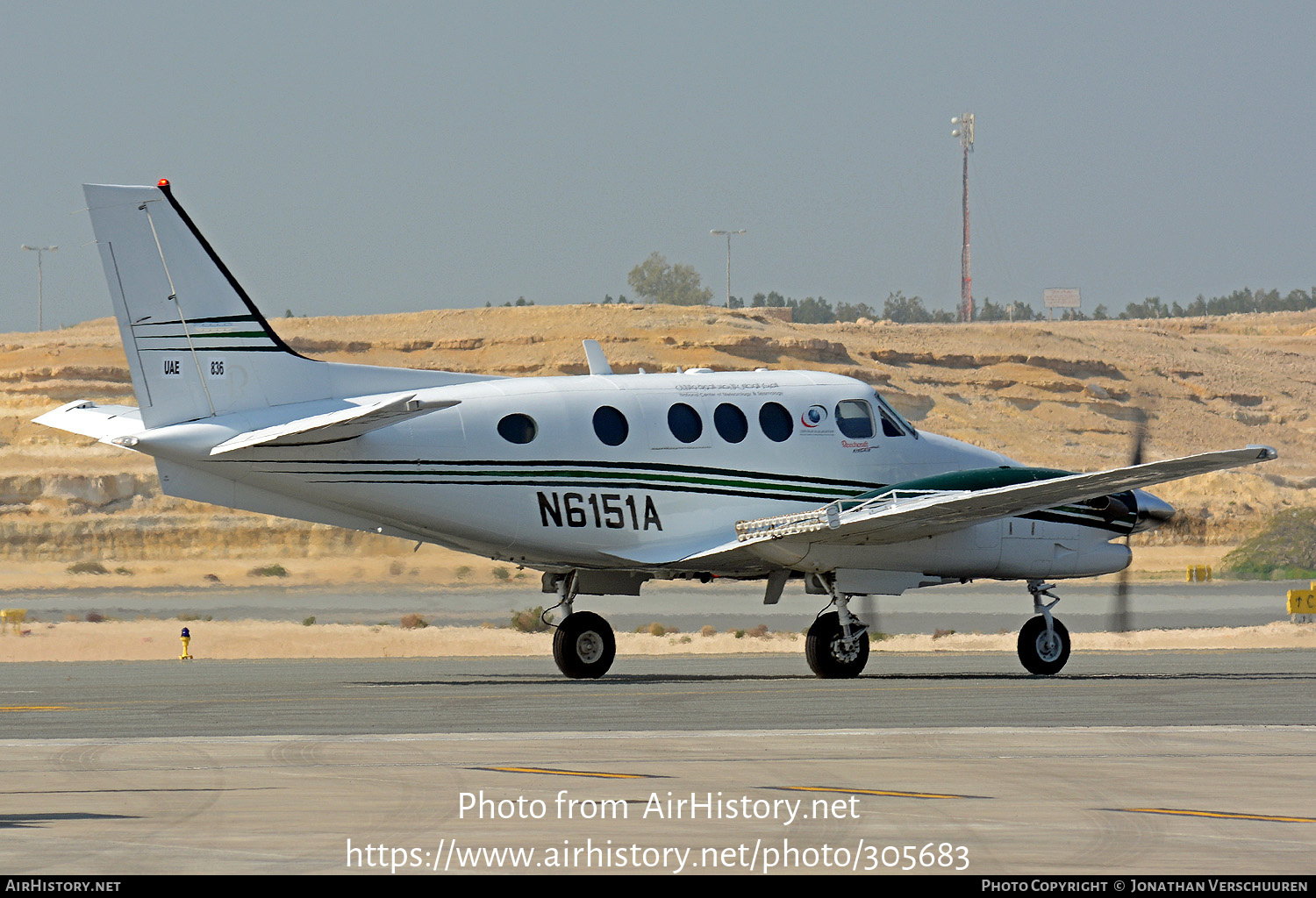 Aircraft Photo of 836 / N6151A / UAE836 | Hawker Beechcraft C90GTi King Air | United Arab Emirates - Air Force | AirHistory.net #305683