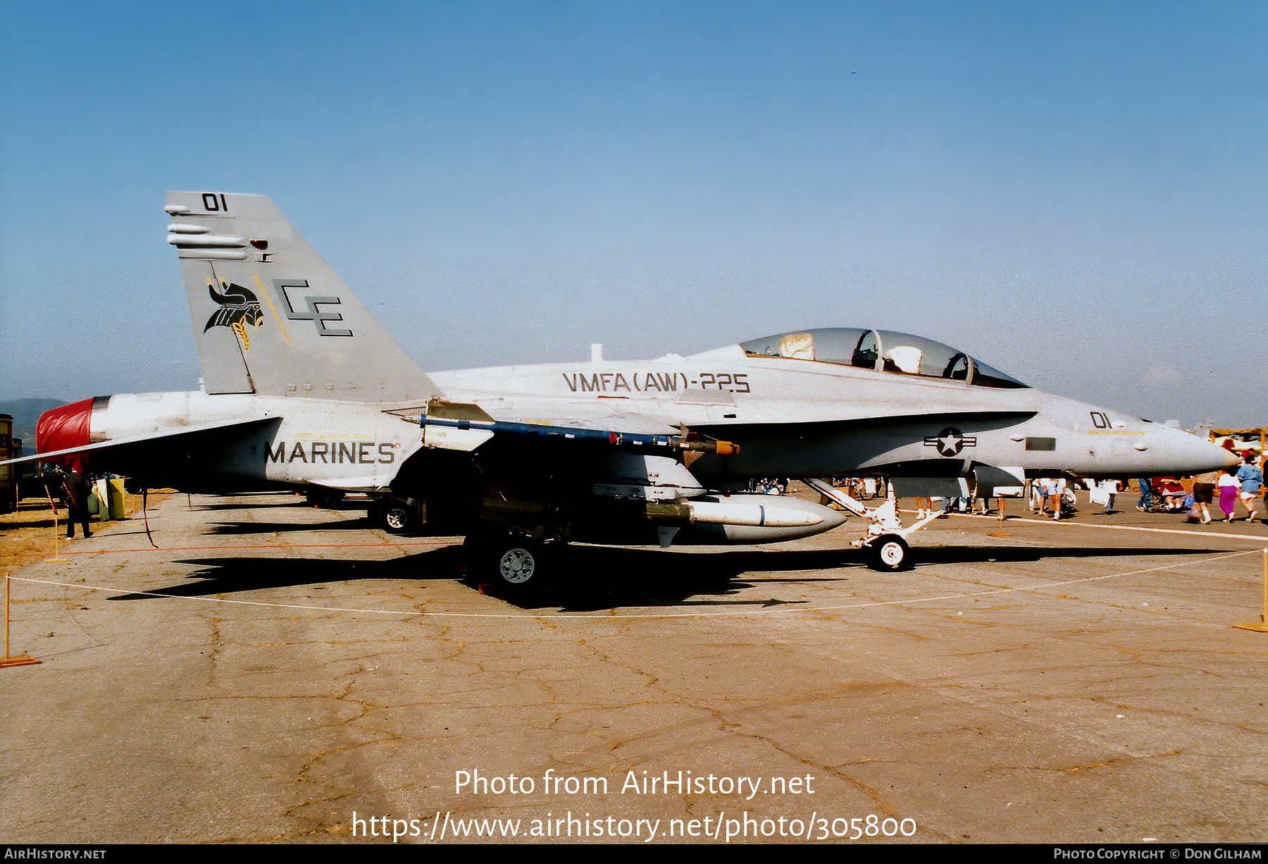 Aircraft Photo of 165411 | McDonnell Douglas F/A-18D Hornet | USA - Marines | AirHistory.net #305800