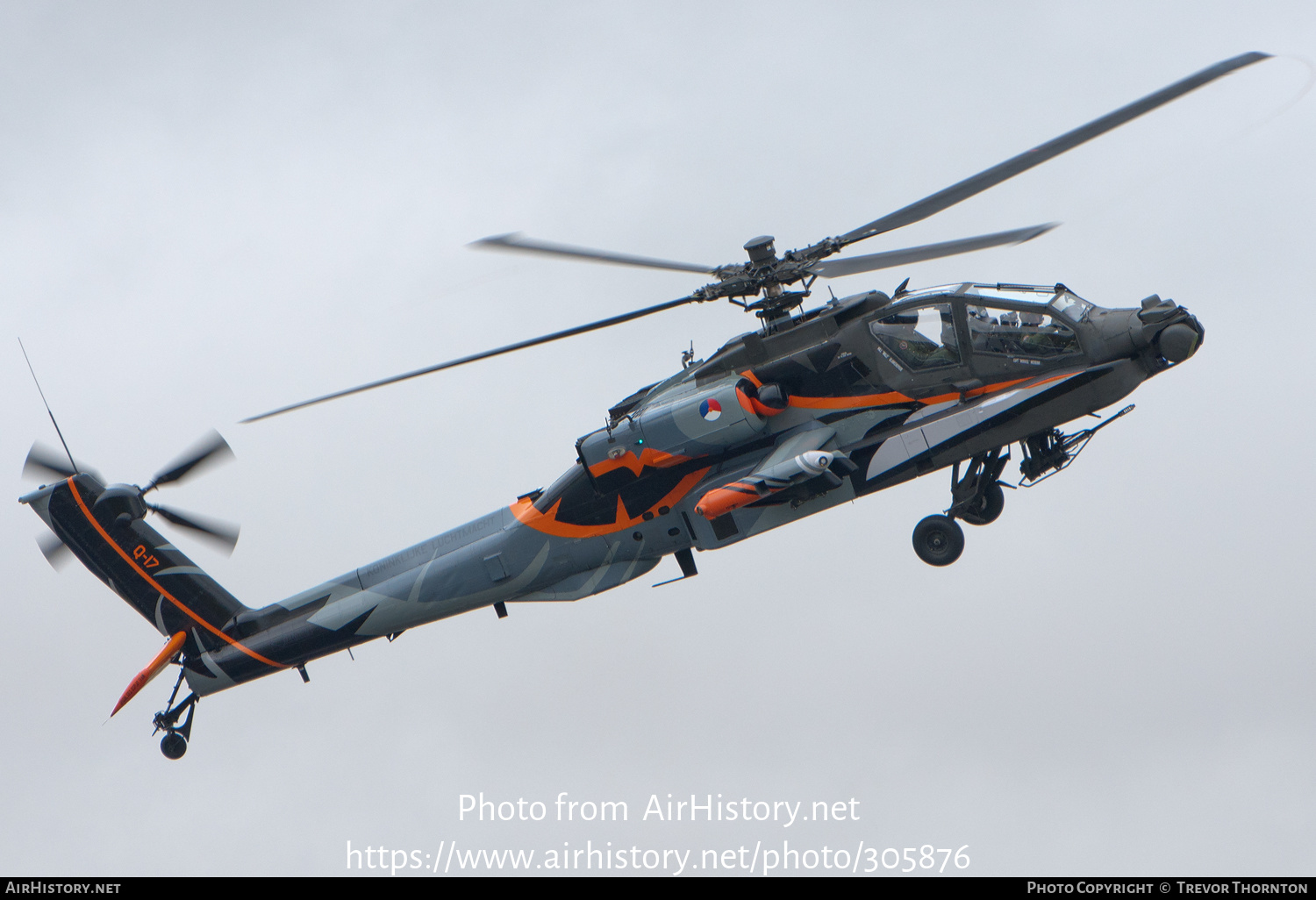 Aircraft Photo of Q-17 | Boeing AH-64D Apache Longbow | Netherlands - Air Force | AirHistory.net #305876