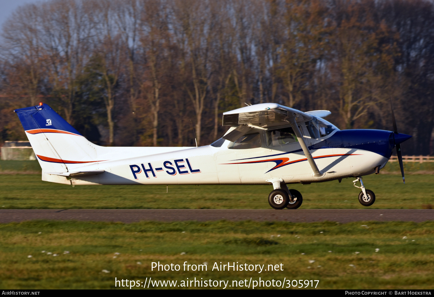 Aircraft Photo of PH-SEL | Cessna 172P | AirHistory.net #305917