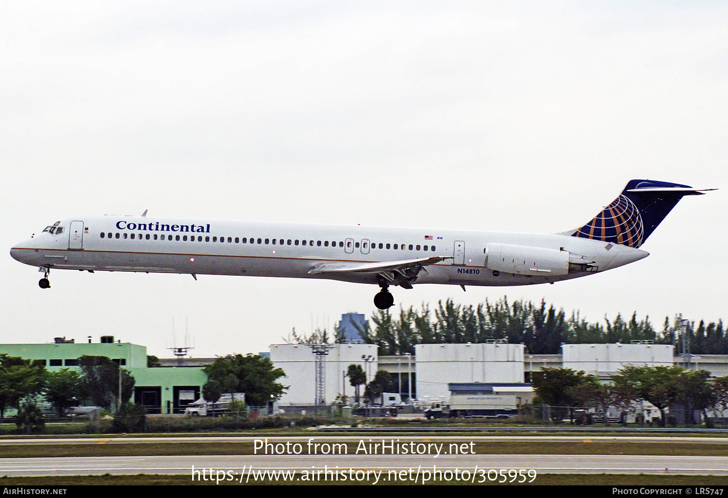 Aircraft Photo of N14810 | McDonnell Douglas MD-82 (DC-9-82) | Continental Airlines | AirHistory.net #305959